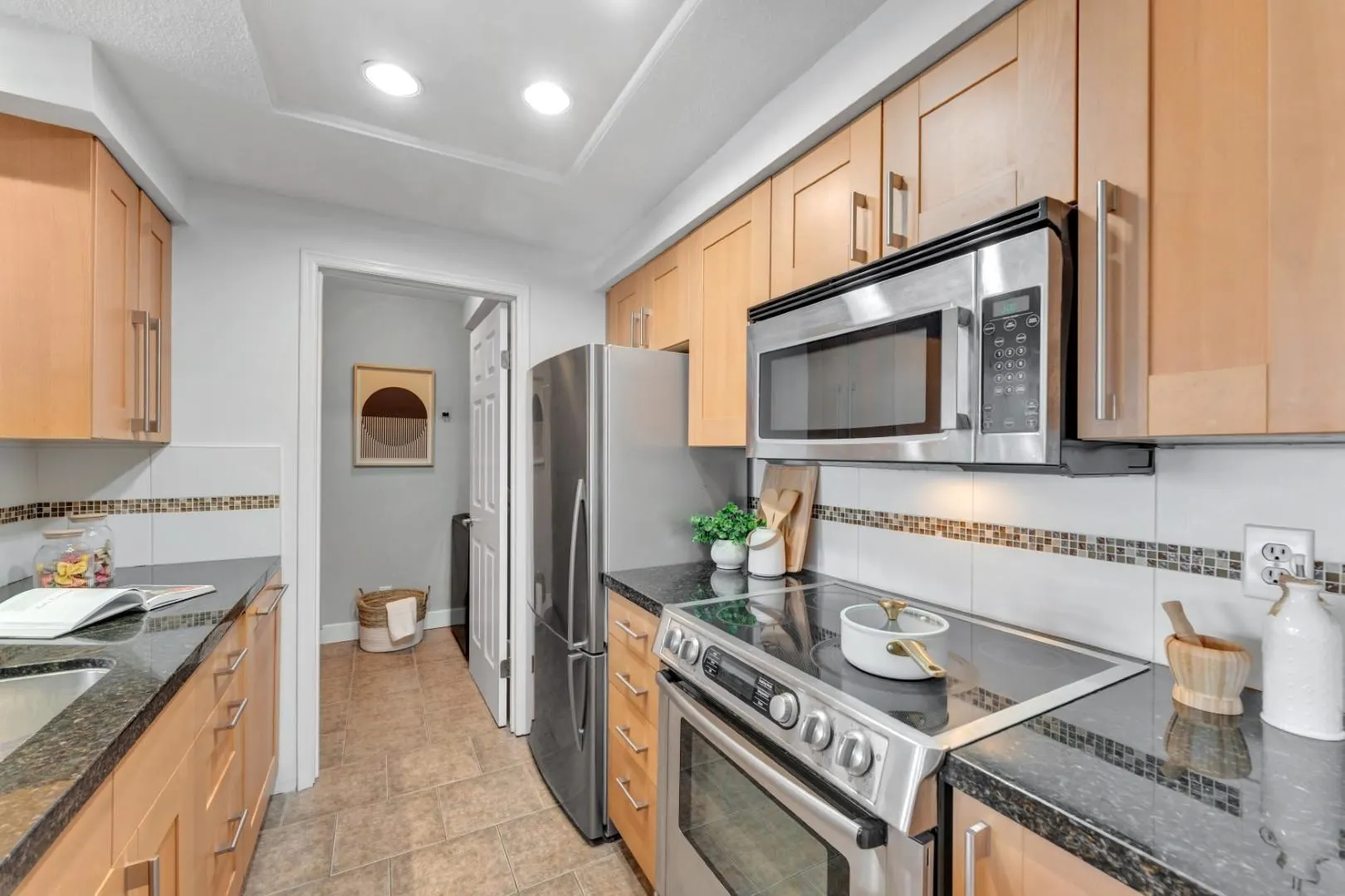 2412 Alder Street #101