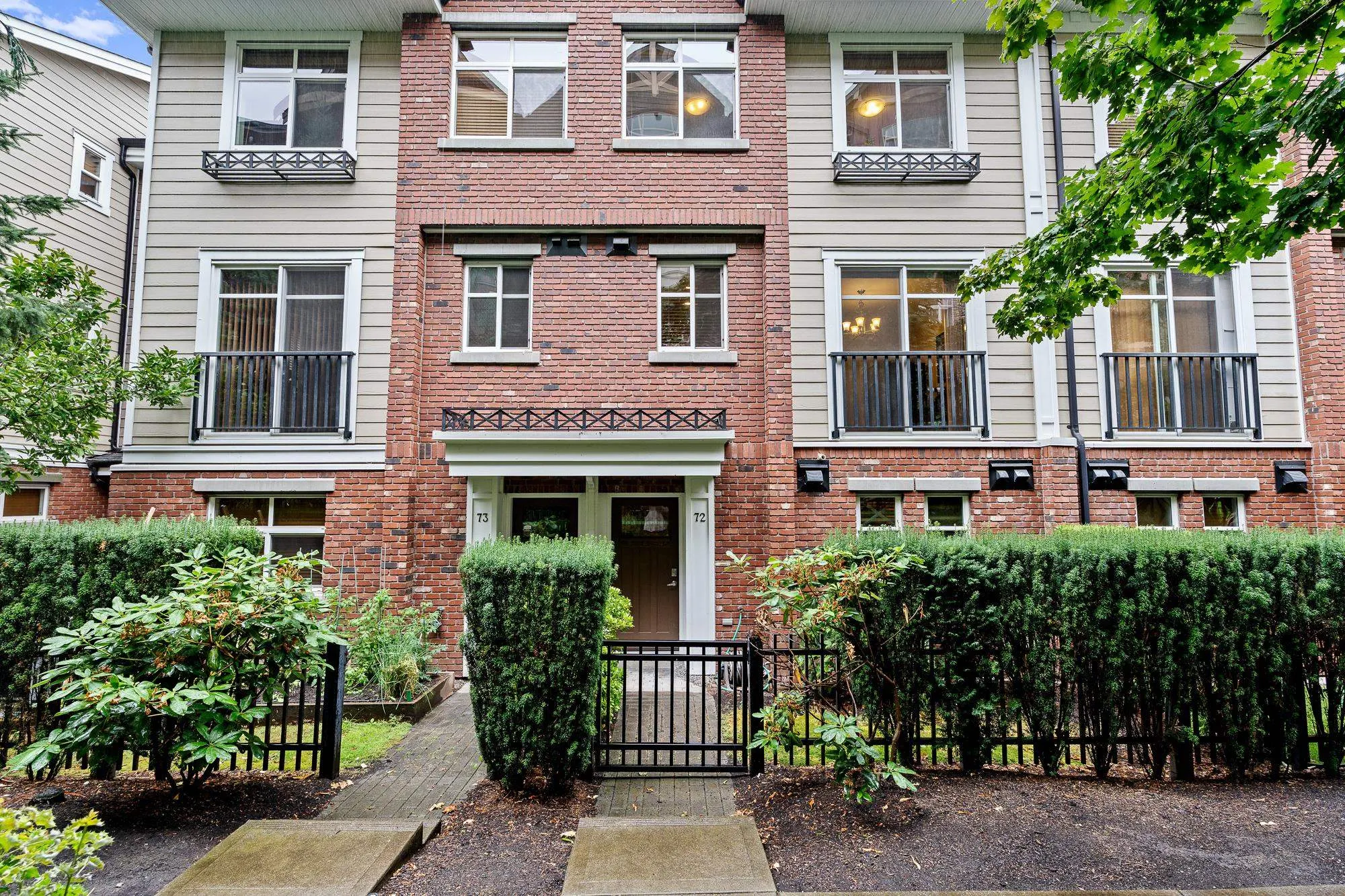 20738 84 Avenue #72