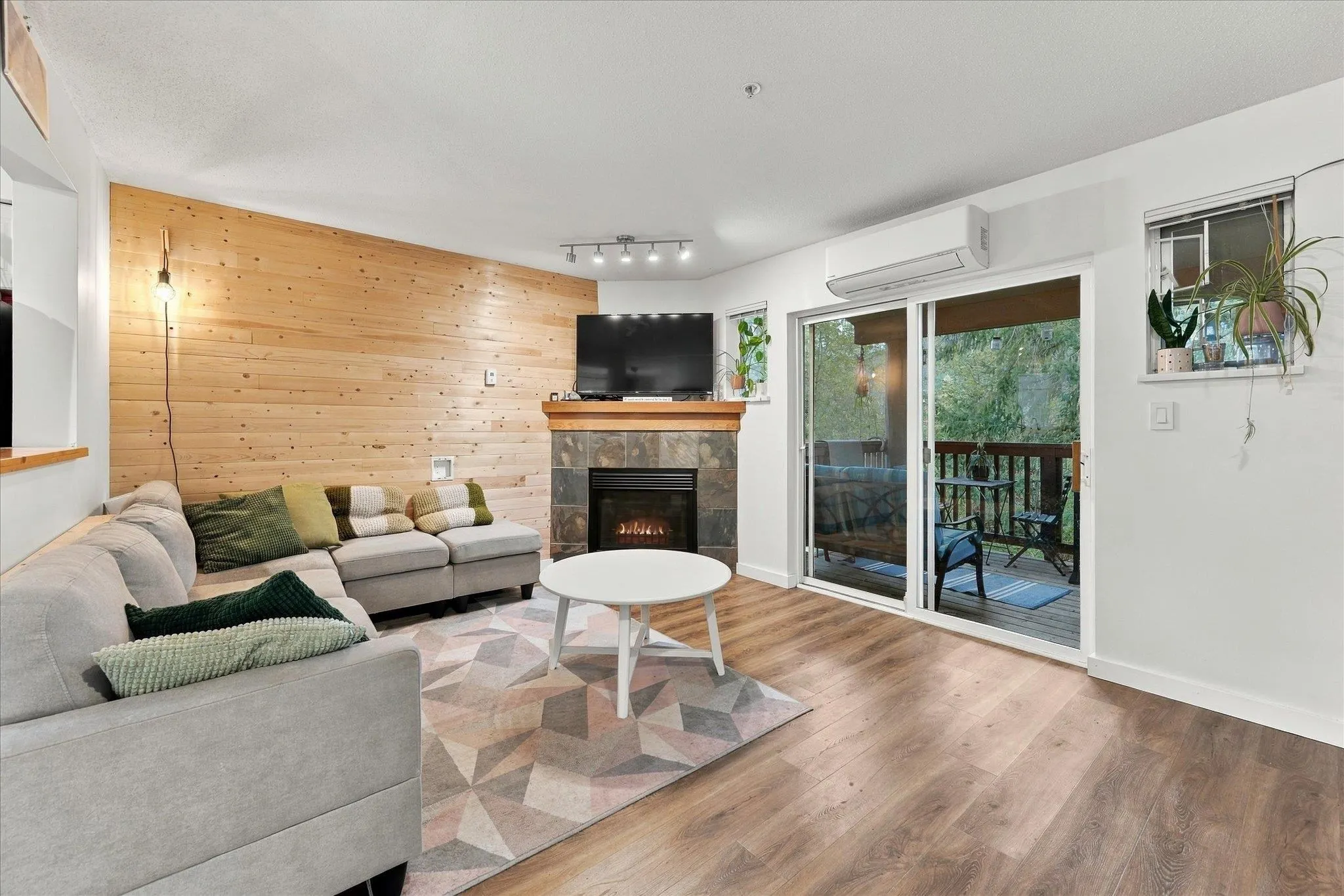 1450 Vine Road Road #14