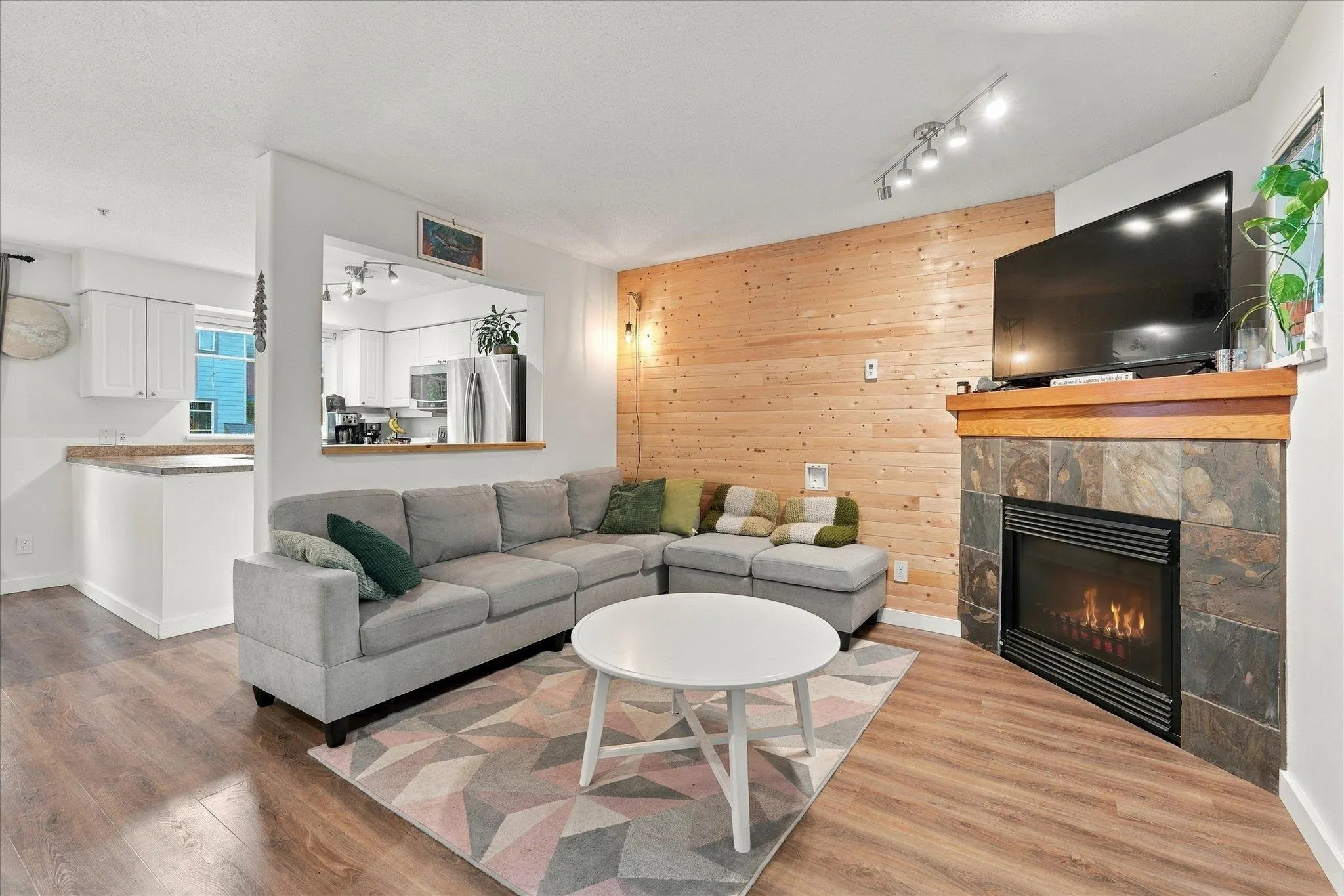 1450 Vine Road Road #14