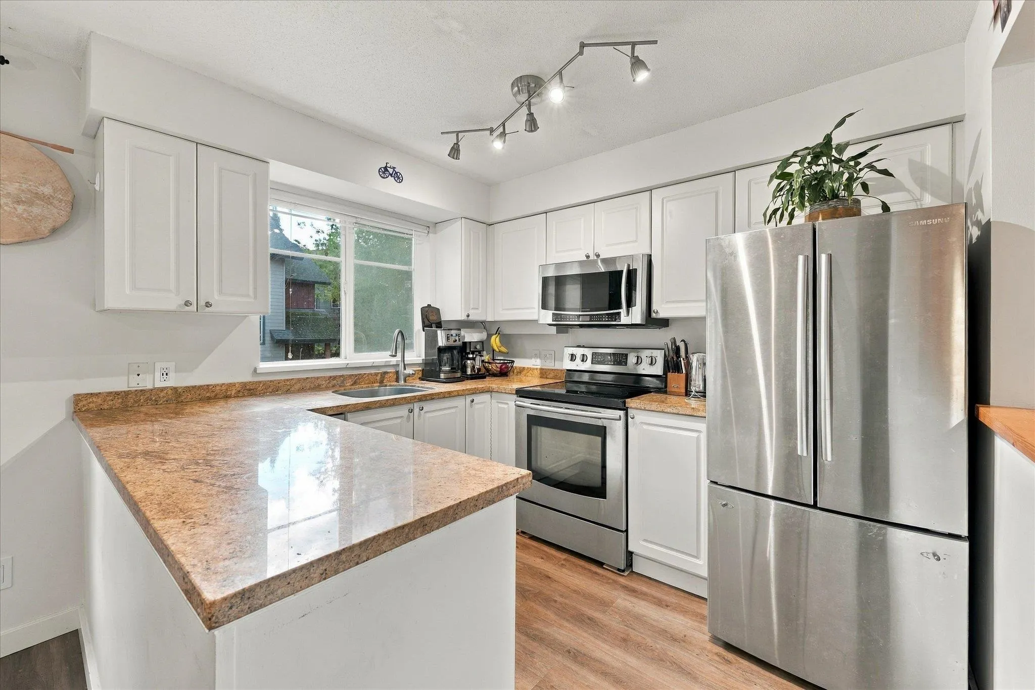 1450 Vine Road Road #14