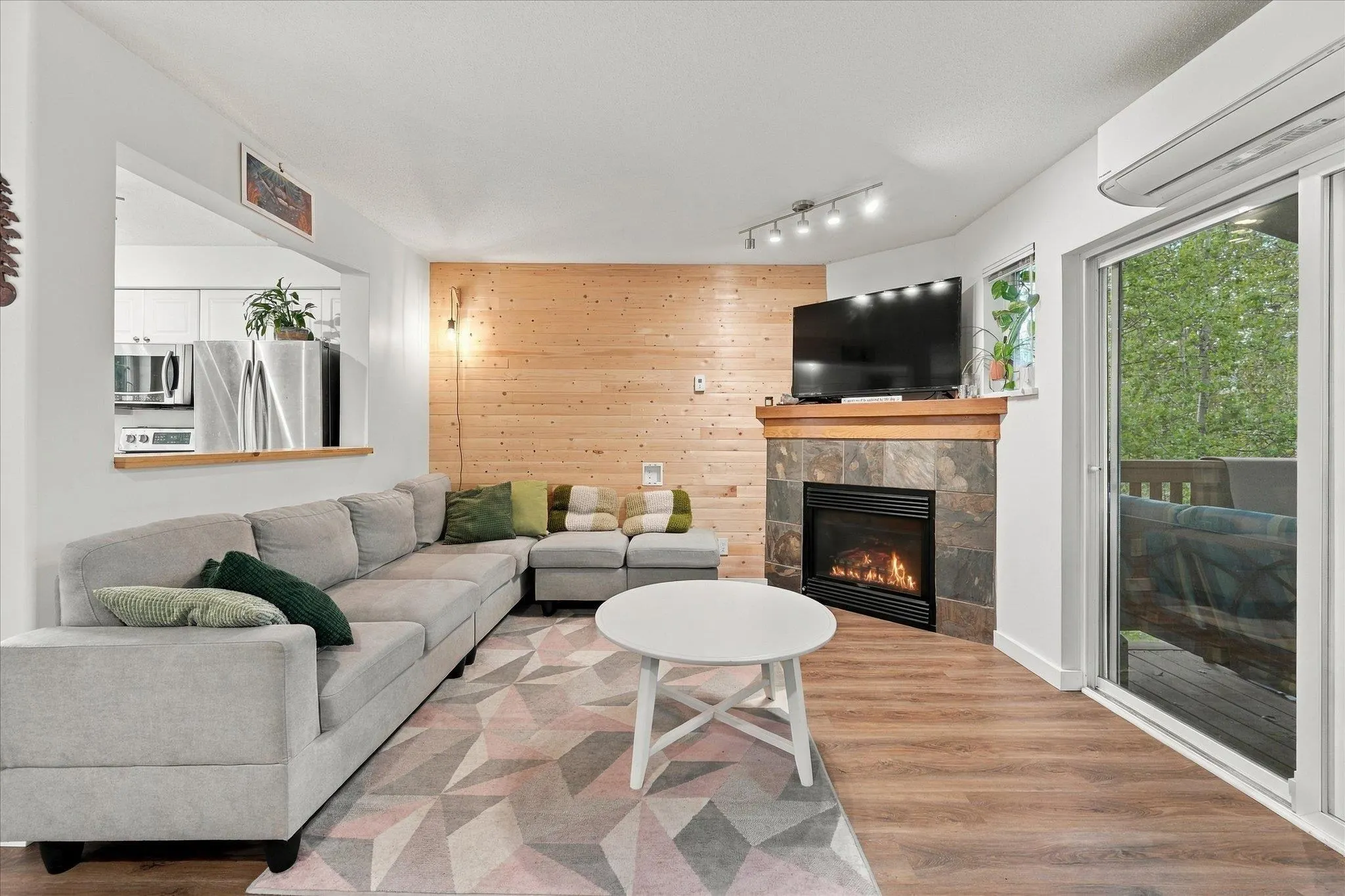 1450 Vine Road Road #14