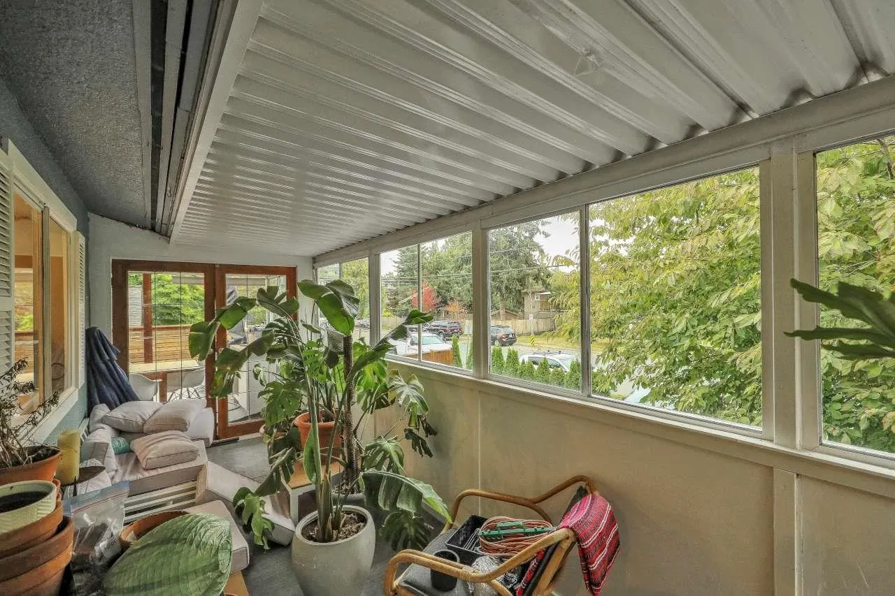 5517 18th Avenue