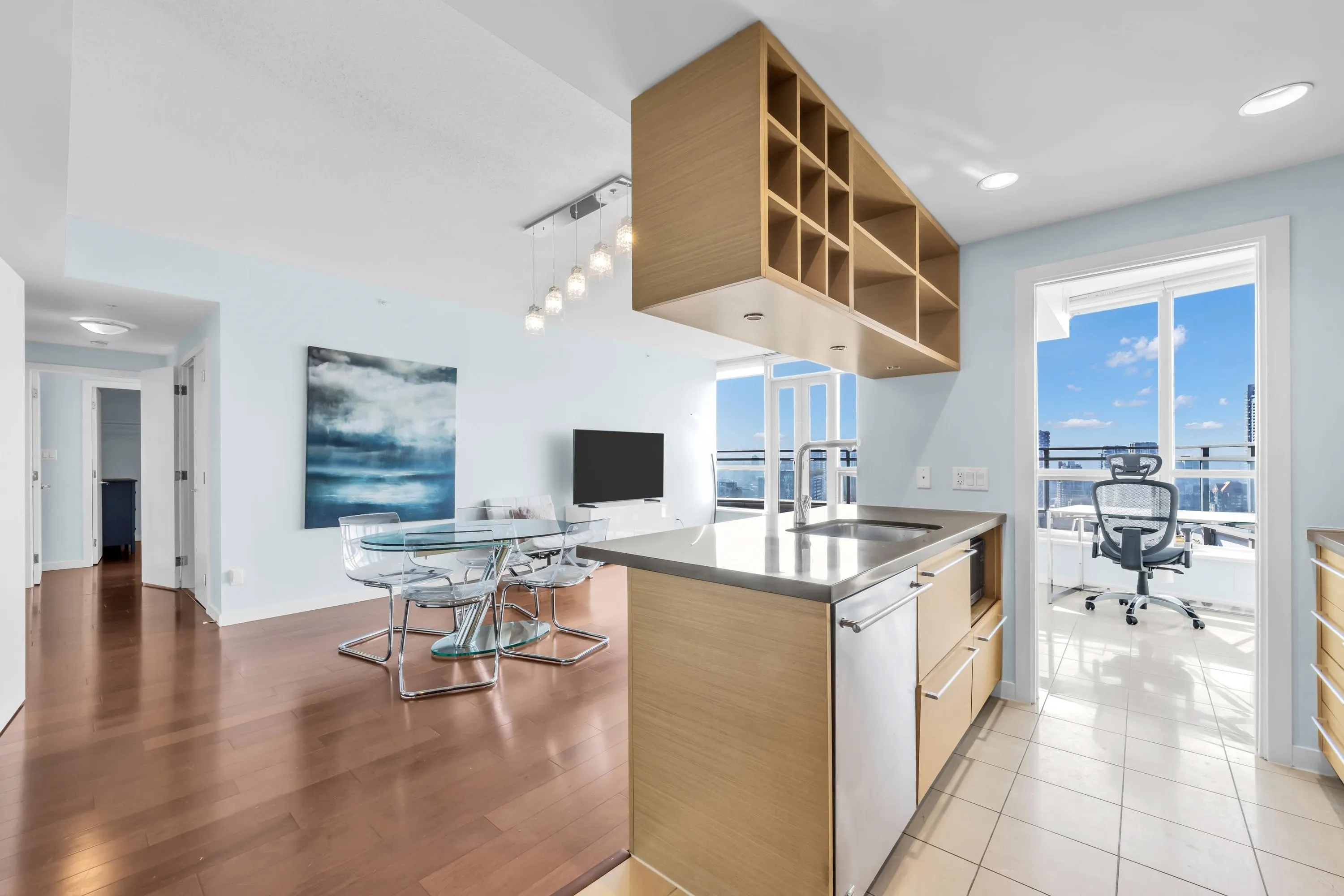 833 Seymour Street #3505
