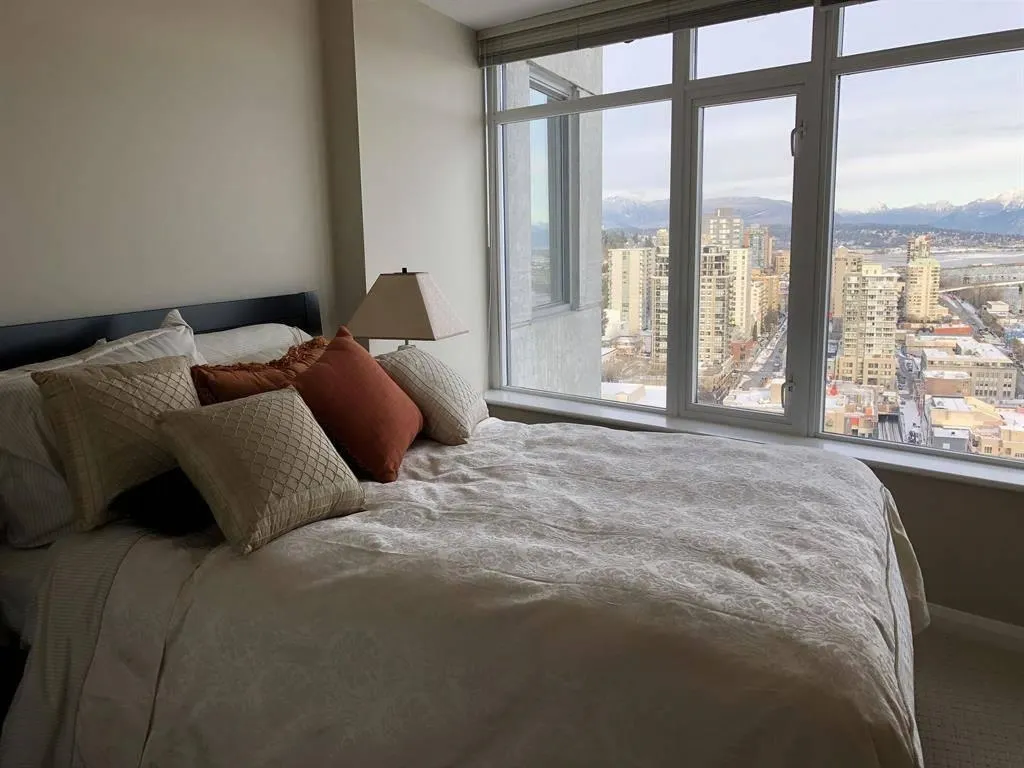 888 Carnarvon St #32XX