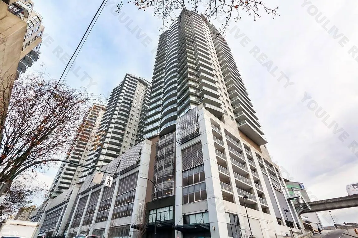 888 Carnarvon St #32XX