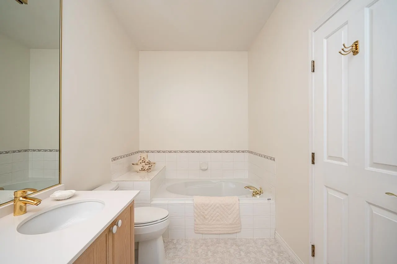 2533 152 Street #87
