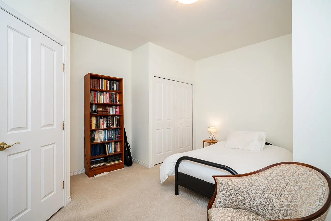 2533 152 Street #87