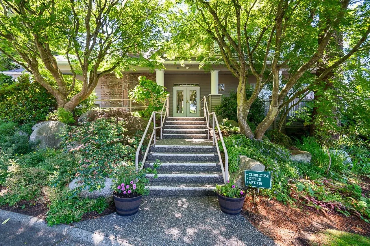 2533 152 Street #87