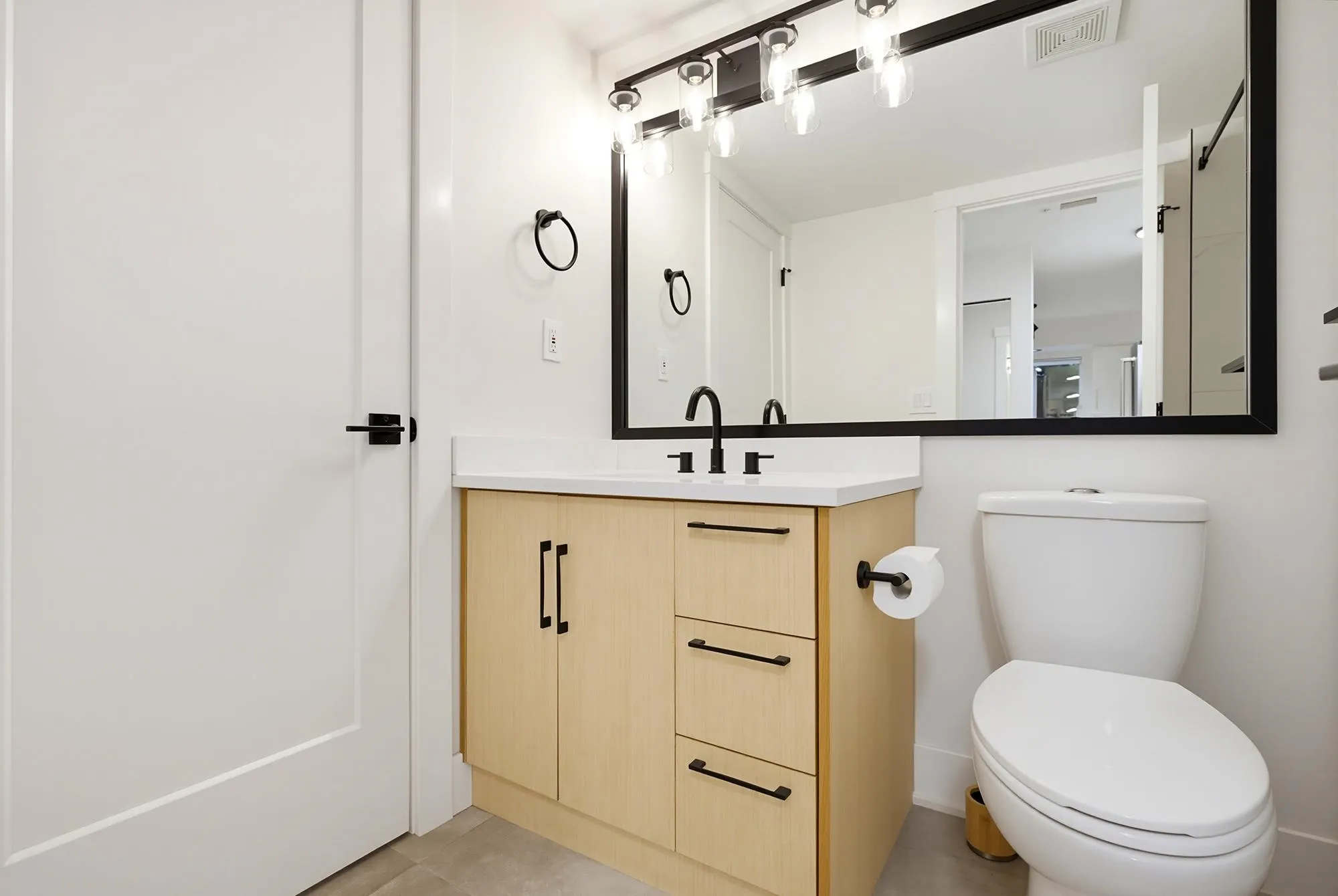 20556 113 Avenue #105