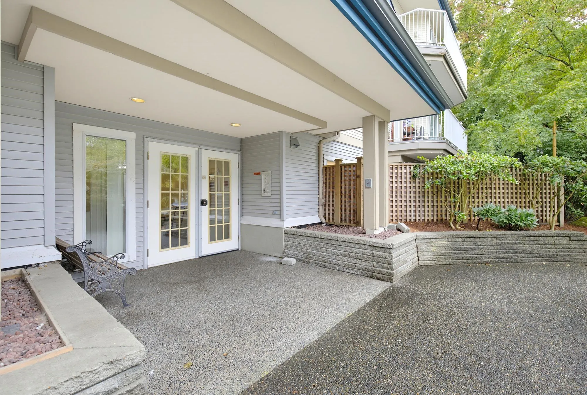 20556 113 Avenue #105