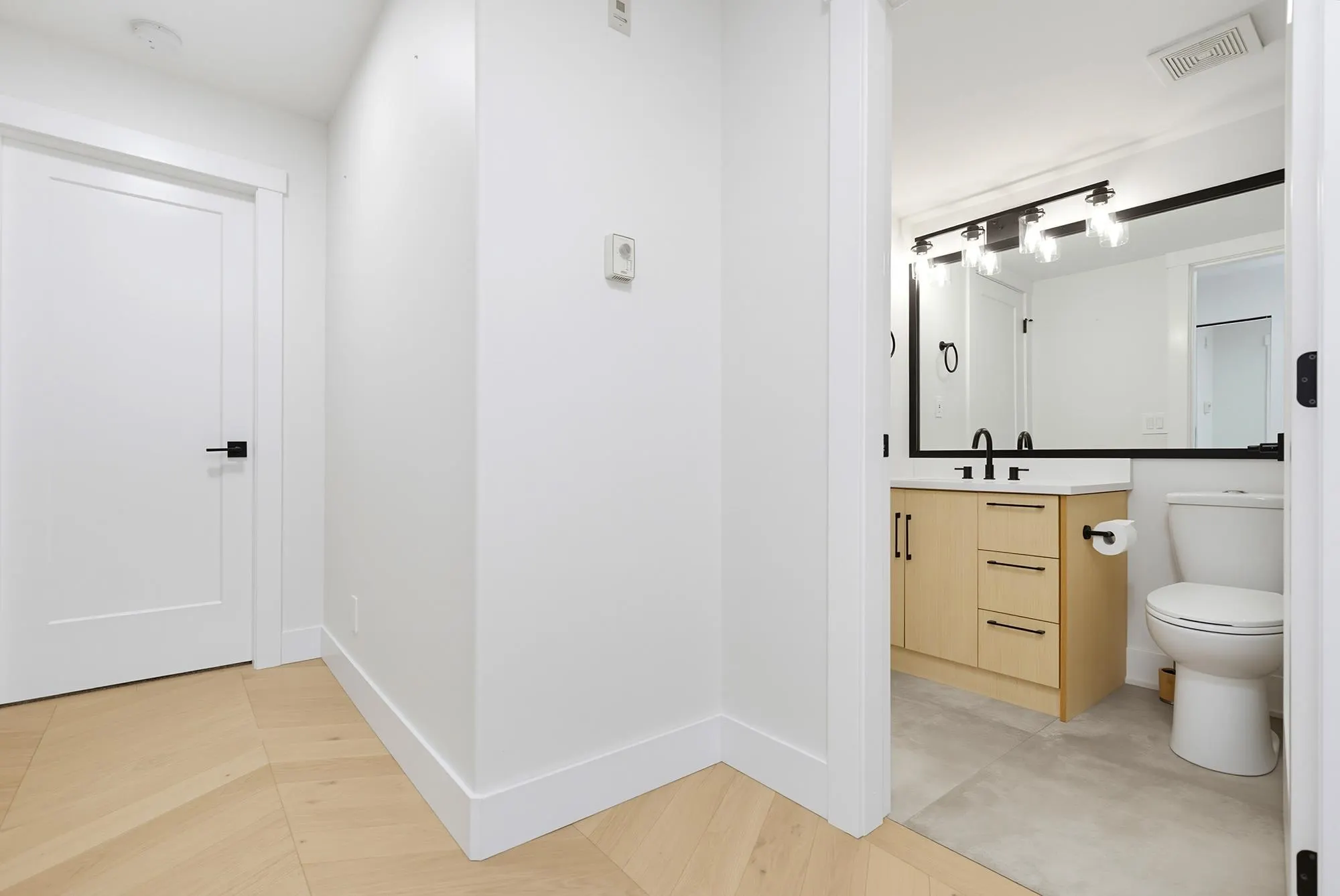 20556 113 Avenue #105