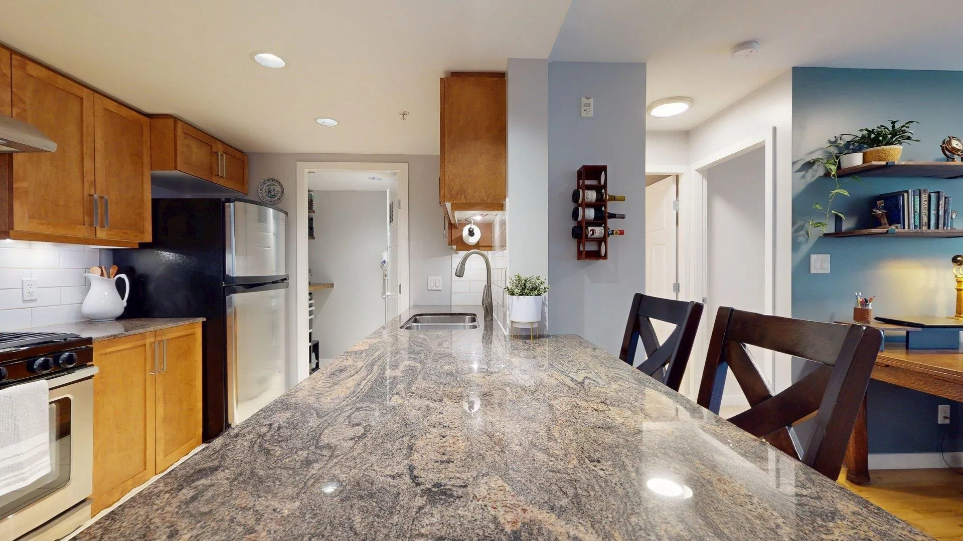 1212 Main Street #213