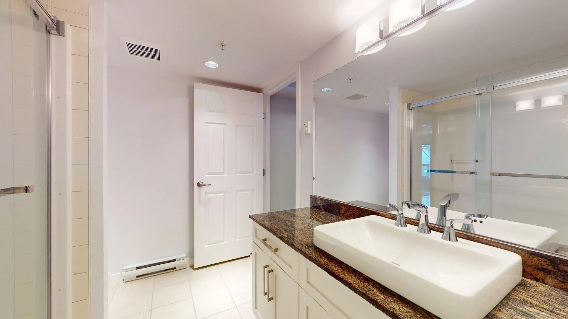 1212 Main Street #213