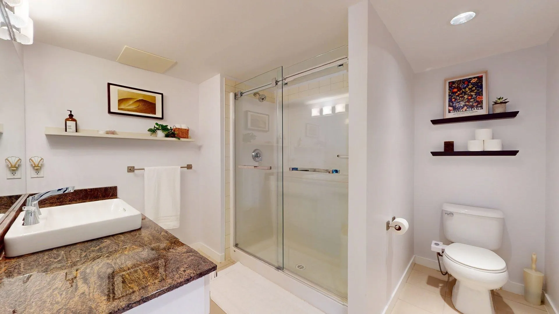 1212 Main Street #213