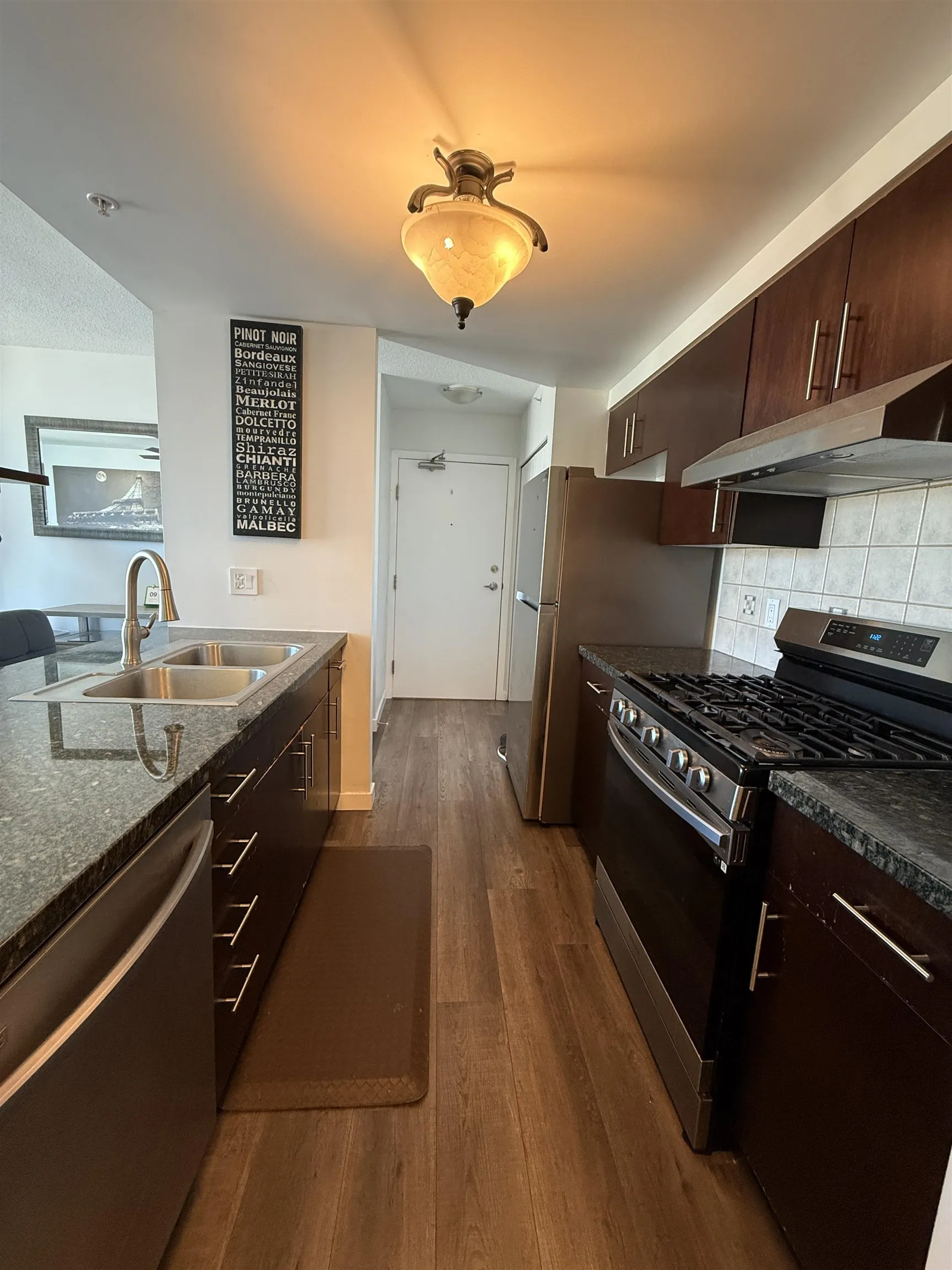 193 Aquarius Mews #3305