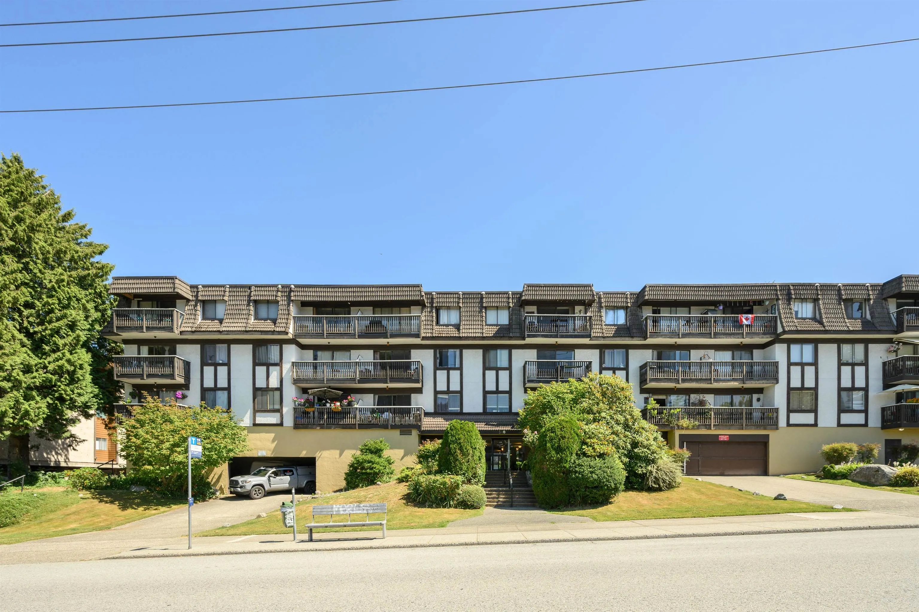 310 W 3rd Street #305