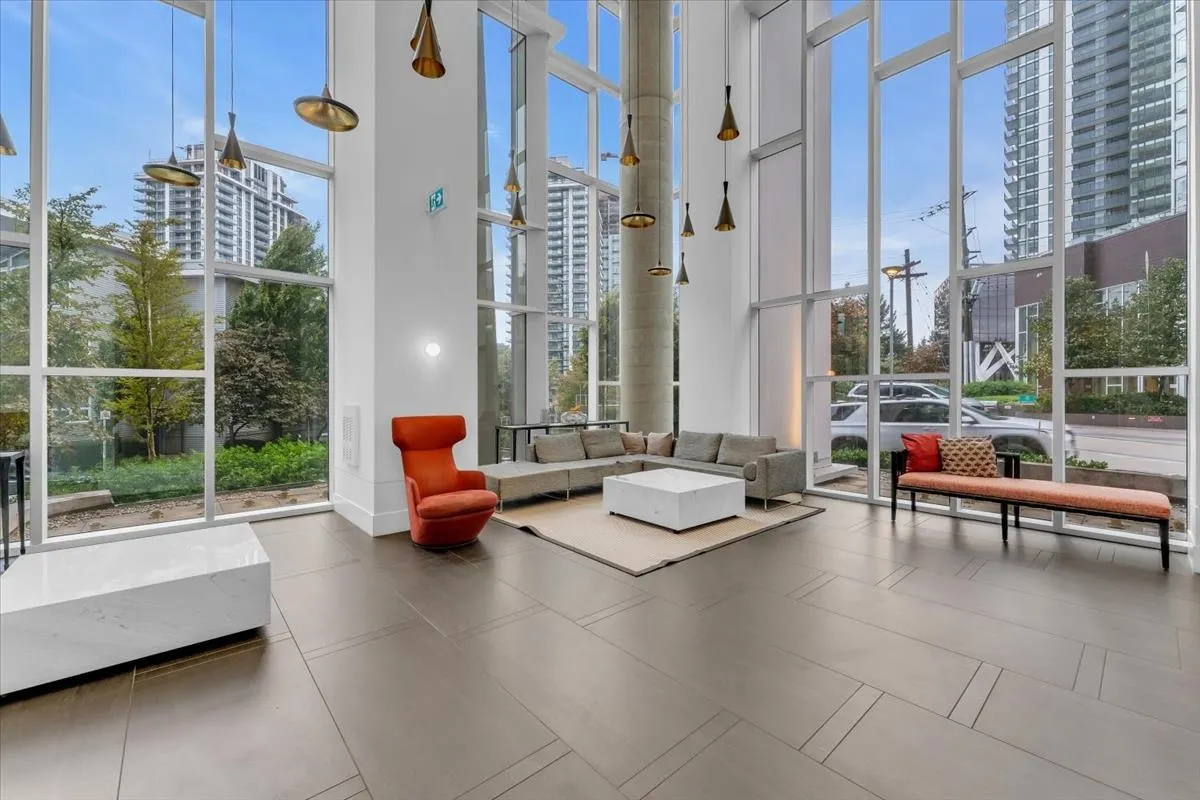 567 Clarke Road #3305