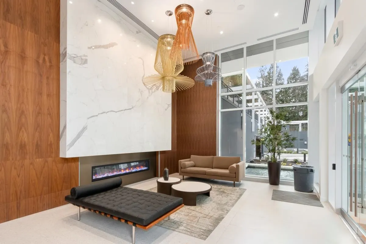 585 Austin Avenue #1702