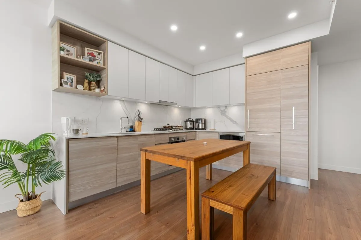 585 Austin Avenue #1702