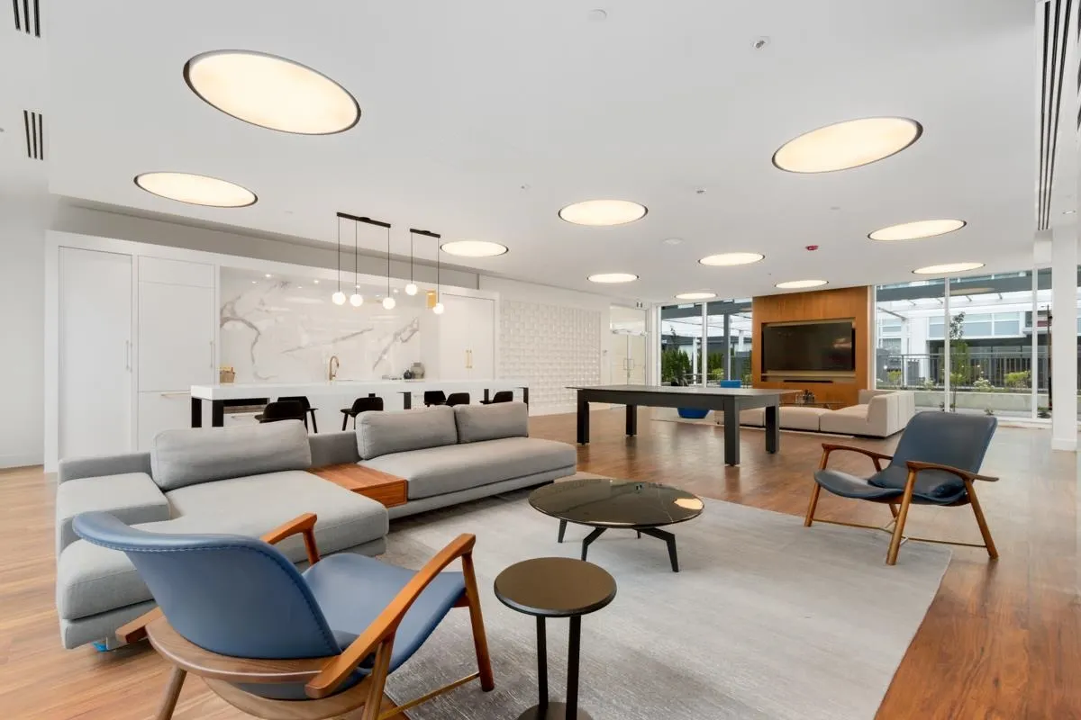585 Austin Avenue #1702