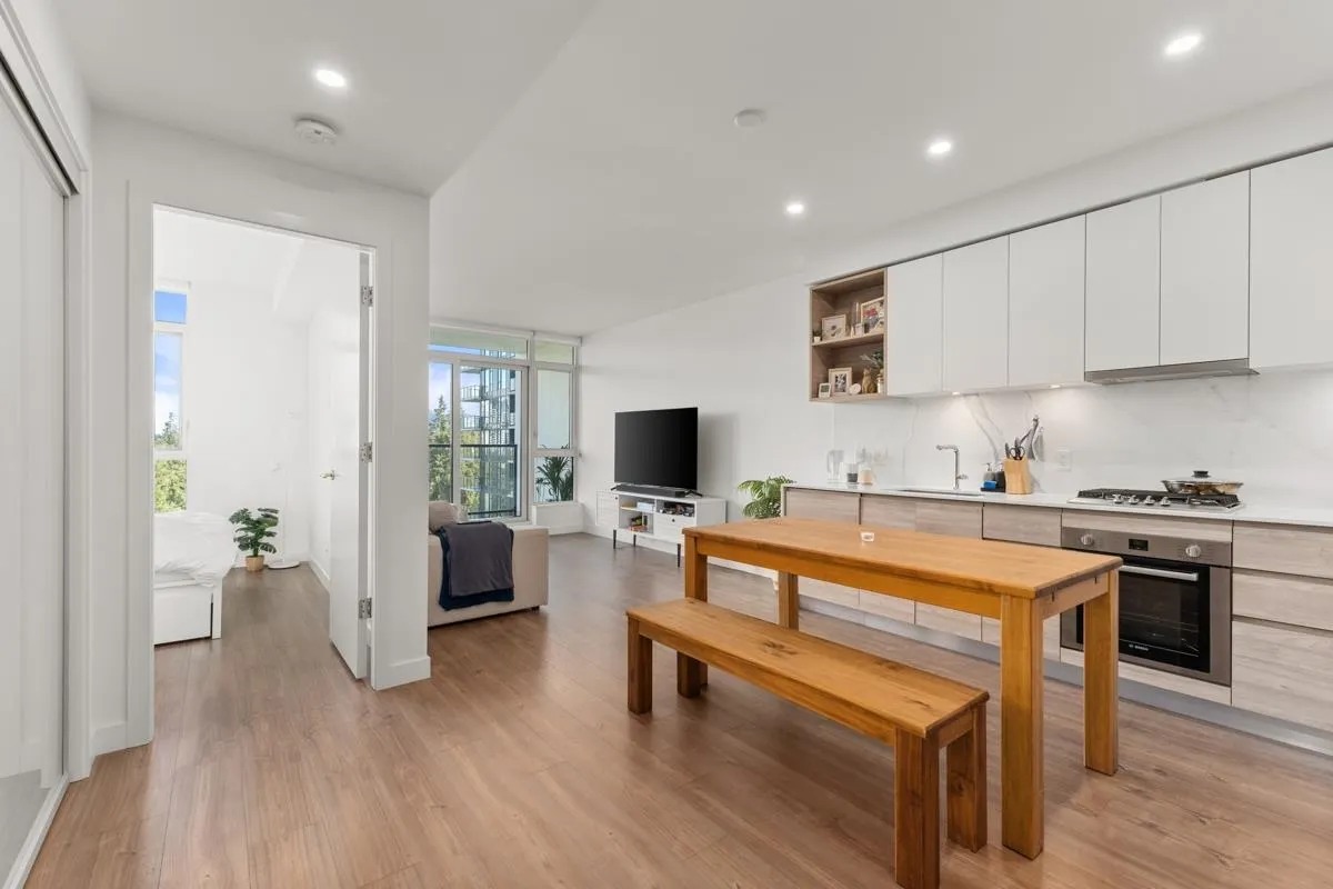 585 Austin Avenue #1702
