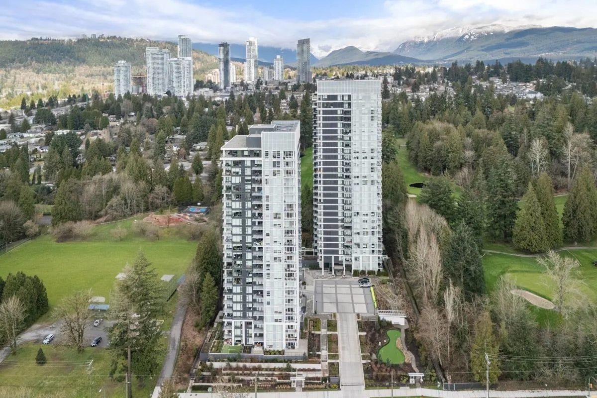 585 Austin Avenue #1702