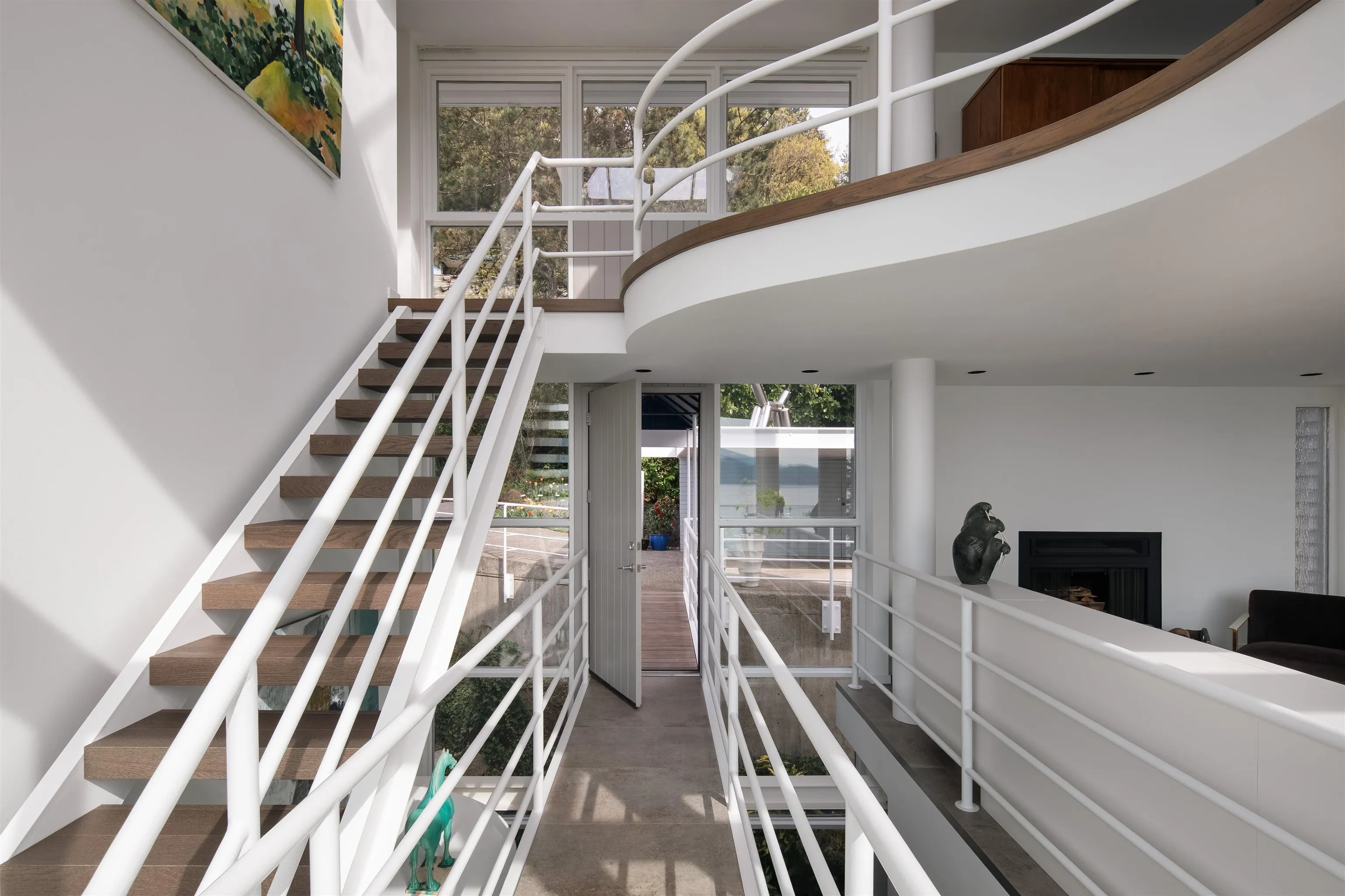 90 Isleview Place