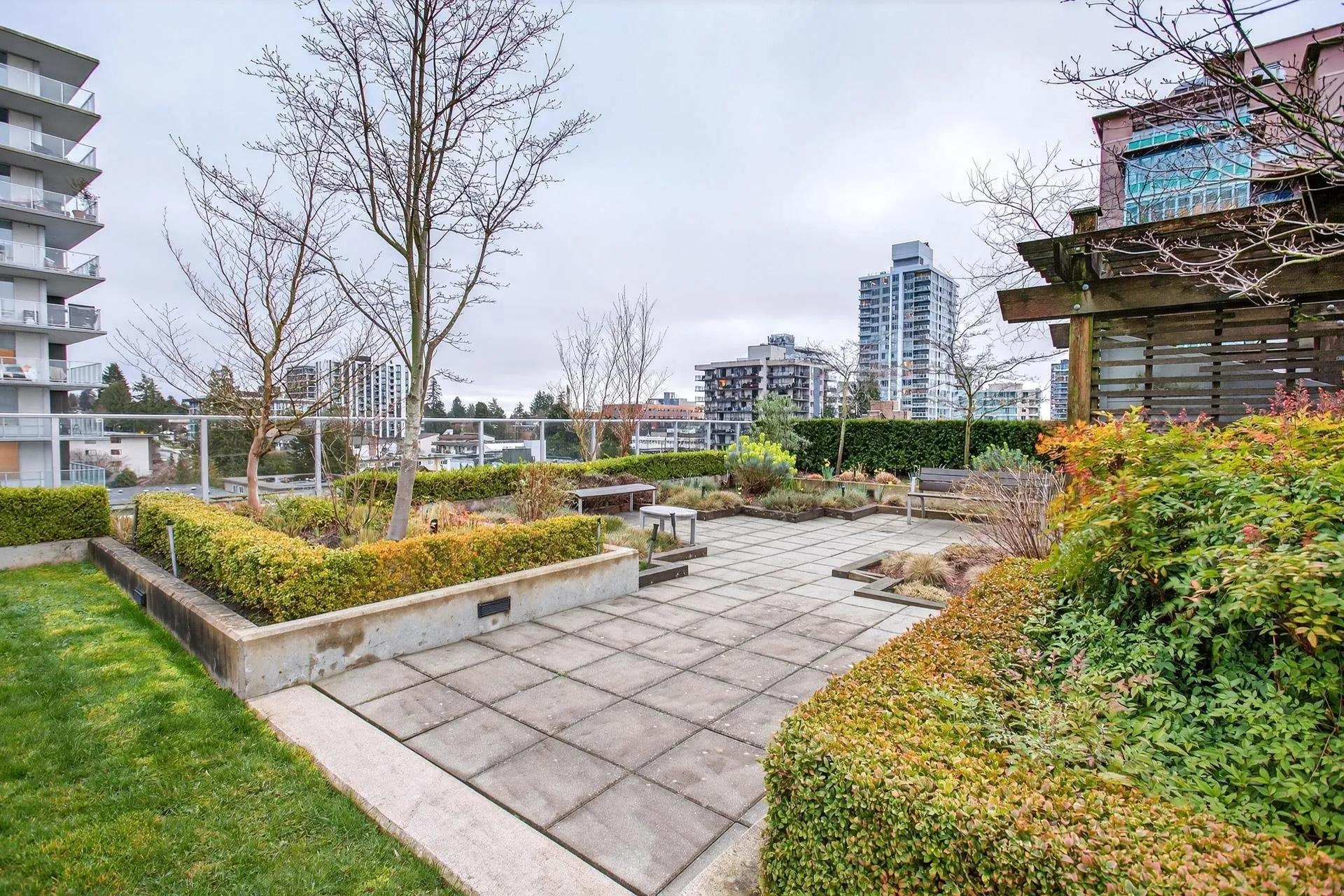 135 E 17 Street #413