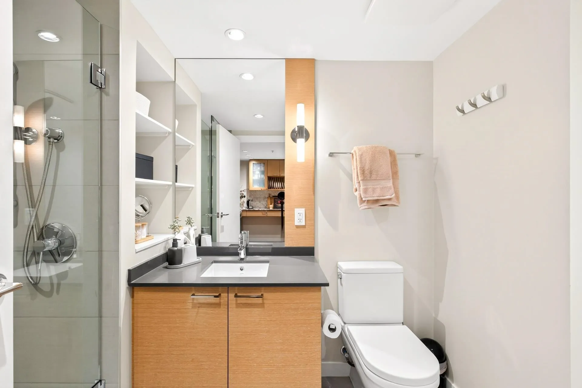 135 E 17 Street #413