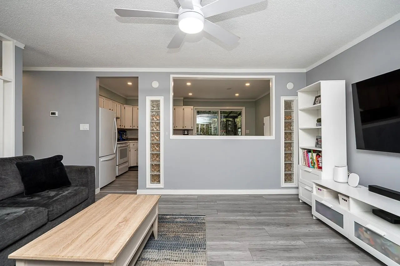 32646 Antelope Avenue