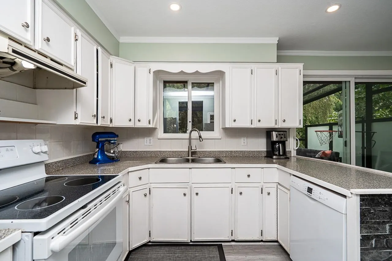 32646 Antelope Avenue