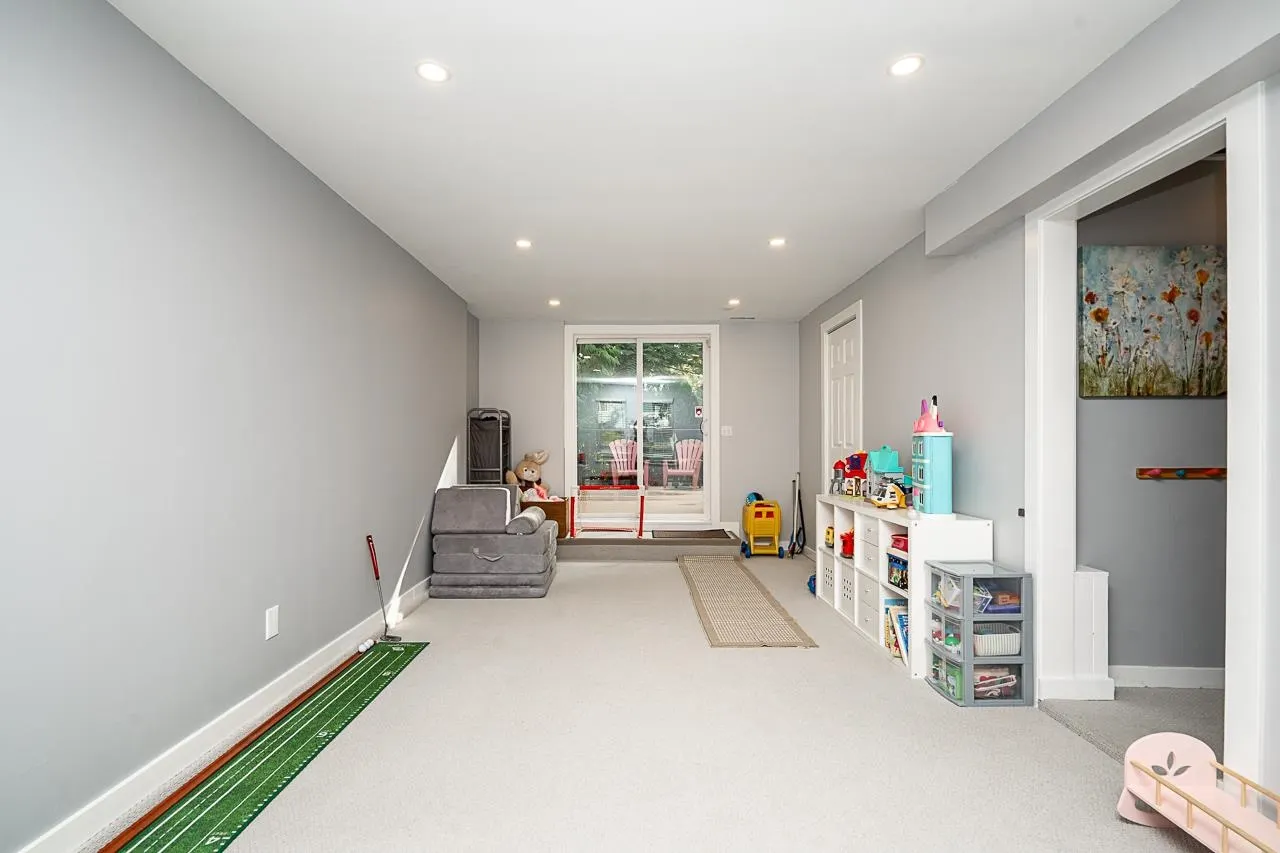 32646 Antelope Avenue