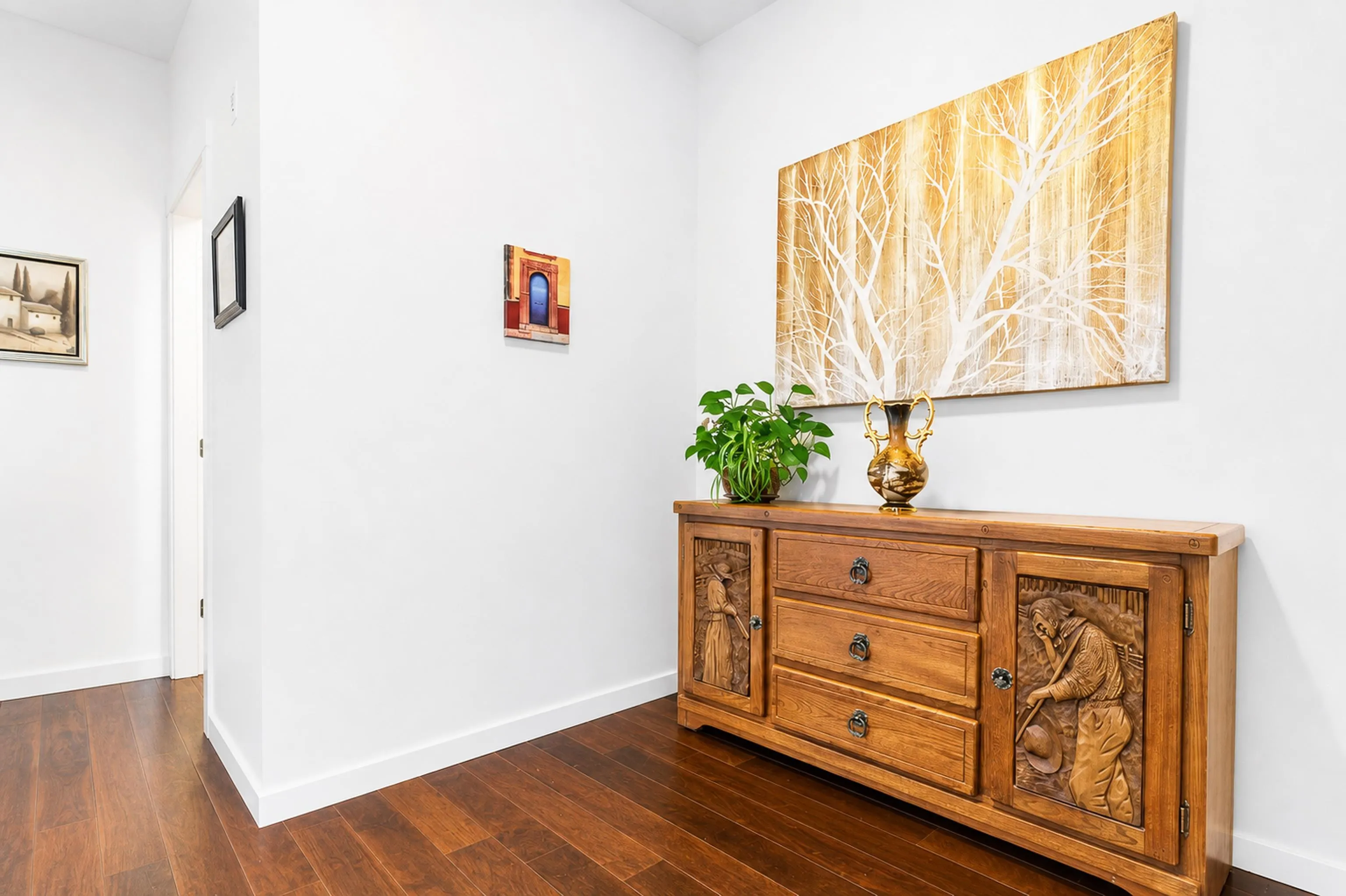2336 Whyte Avenue #310