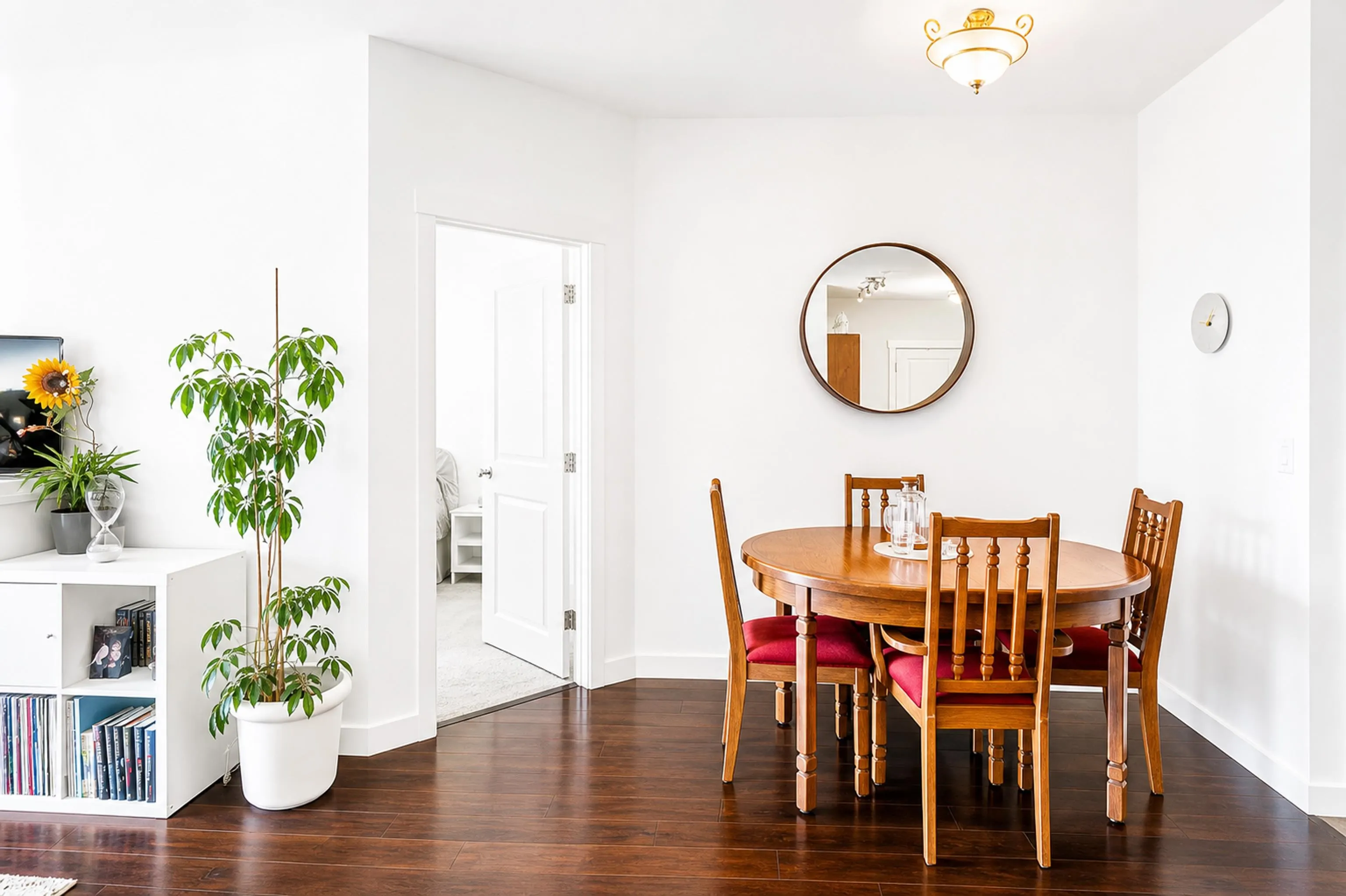 2336 Whyte Avenue #310