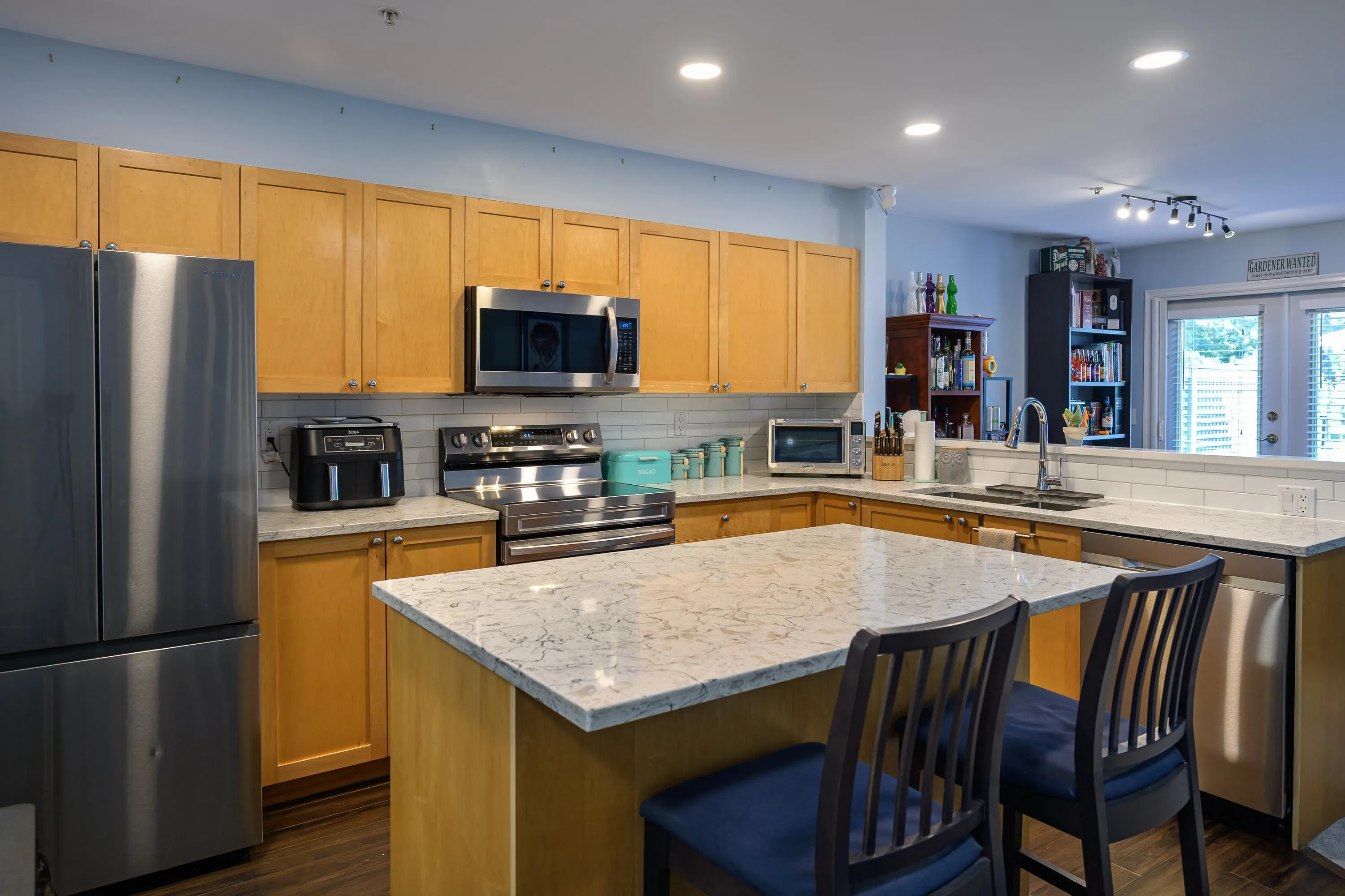 1700 56 Street #38