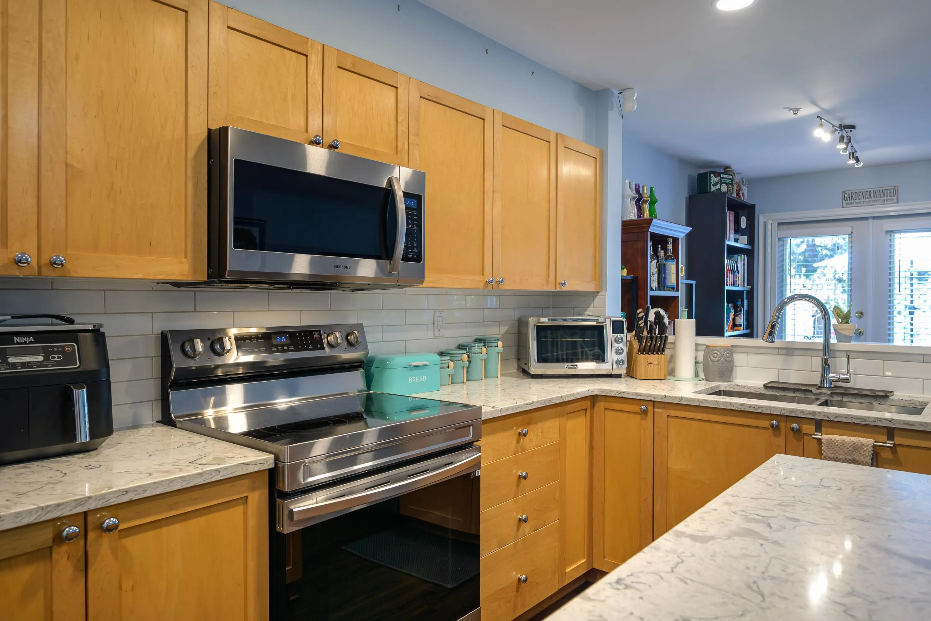 1700 56 Street #38
