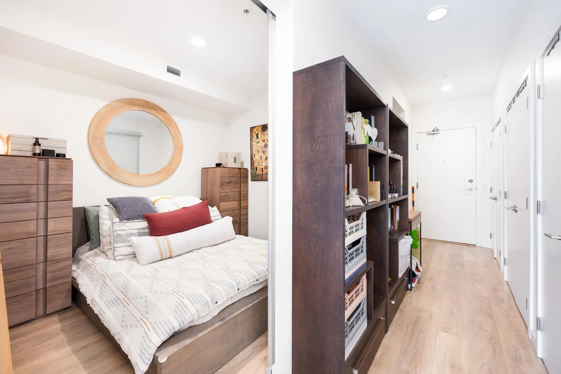 725 Marine Drive #209