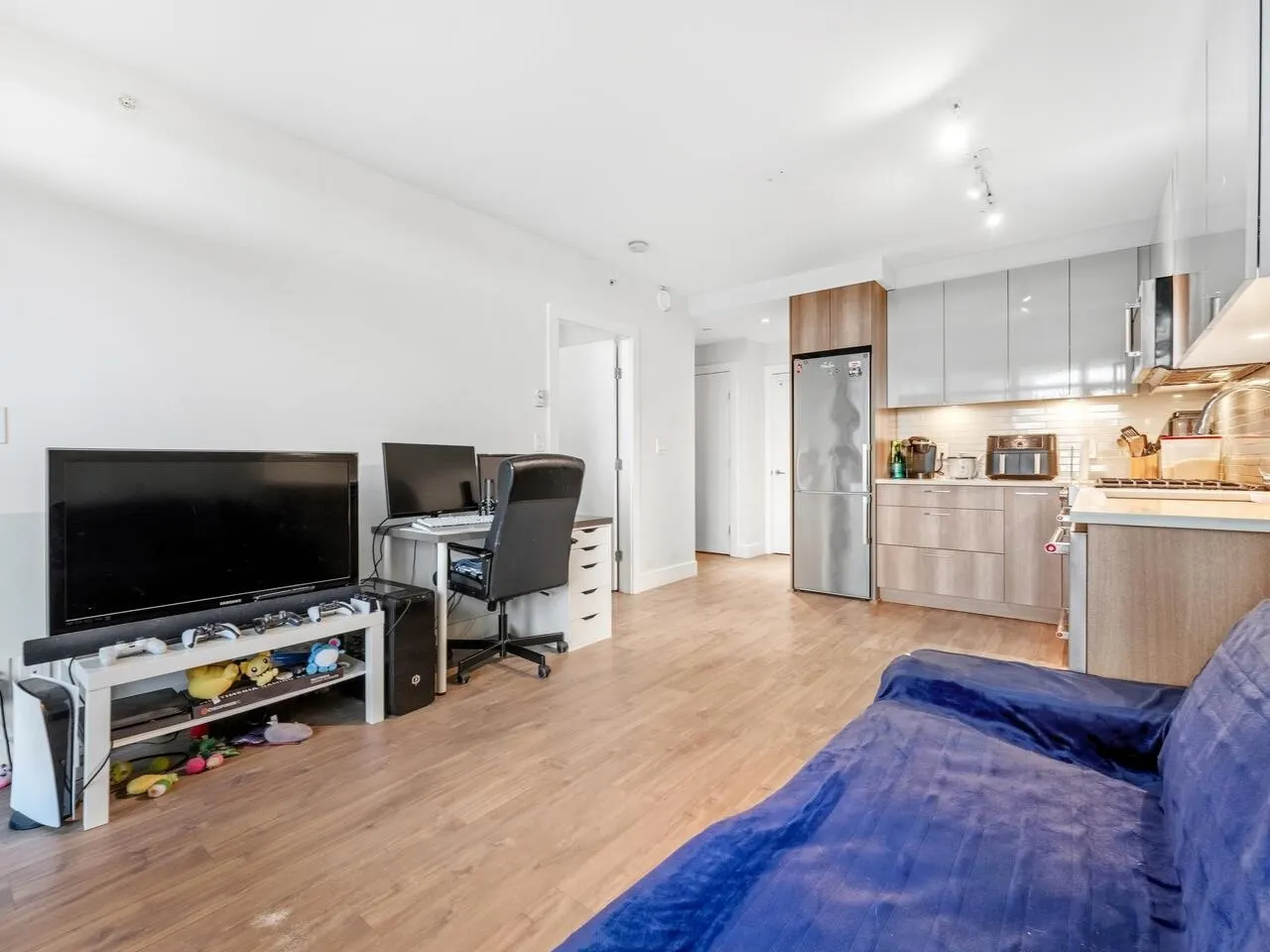 258 Nelson's Court #501