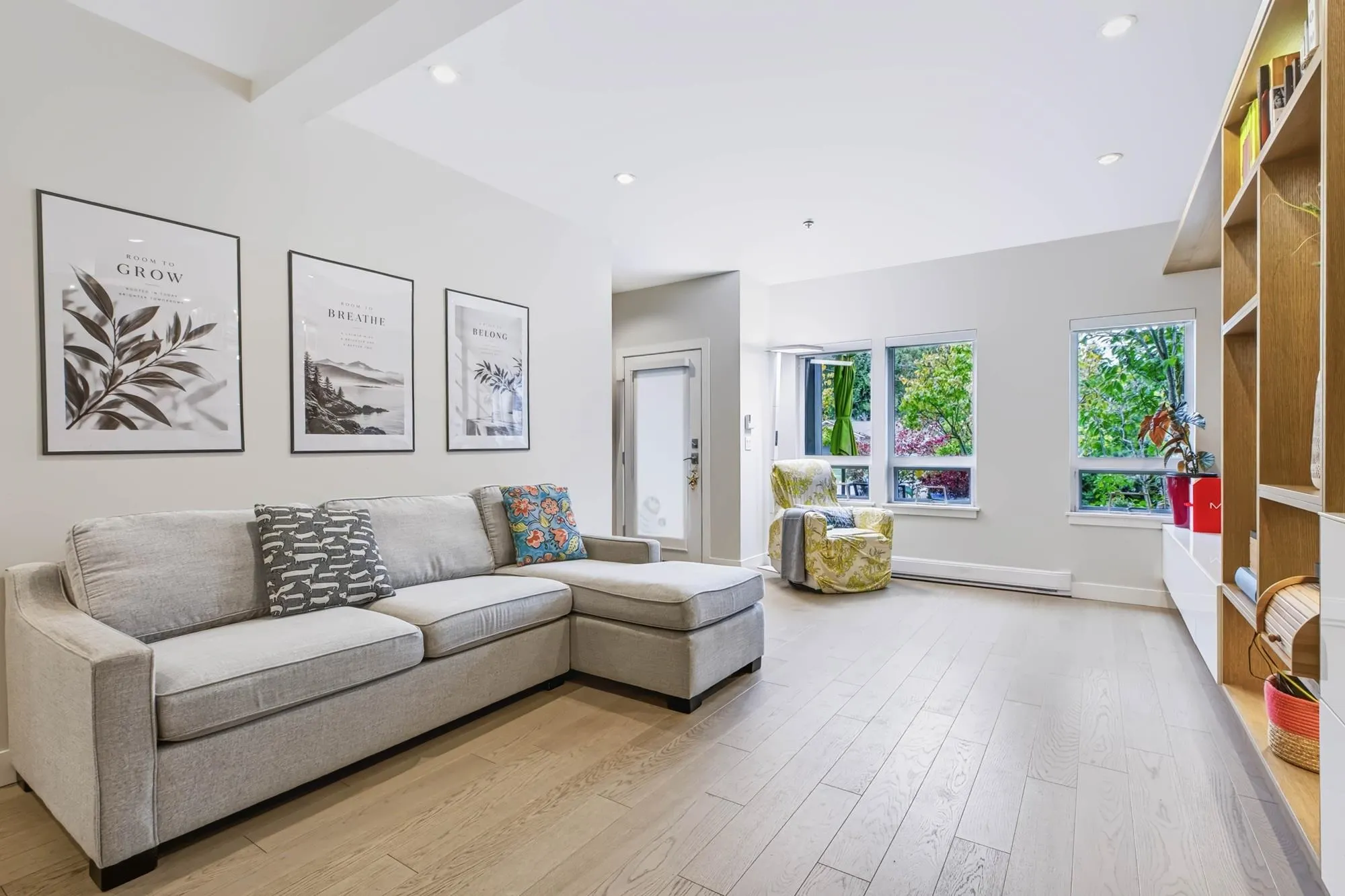 1708 55a Street #103