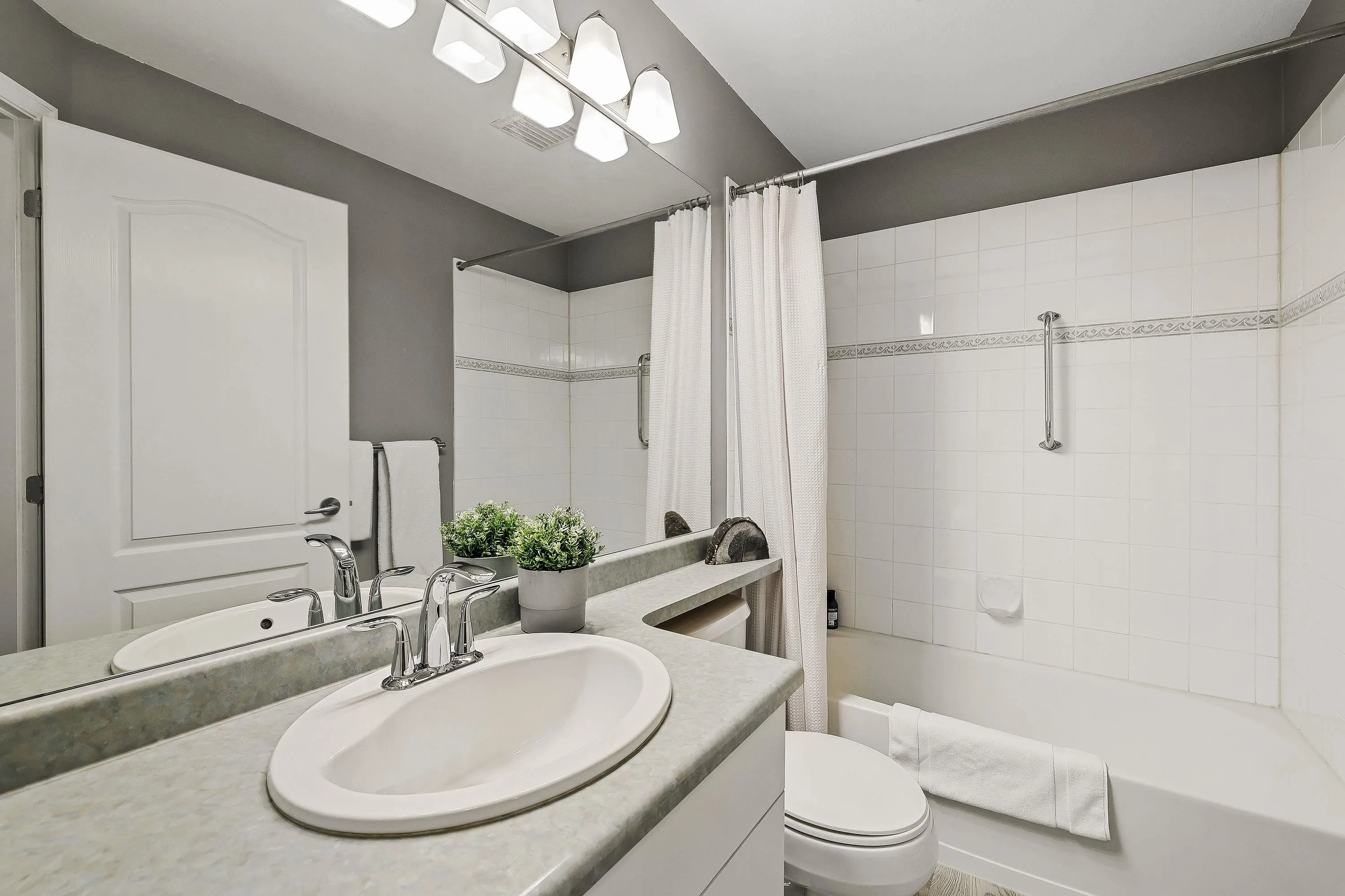 20239 Michaud Crescent #107