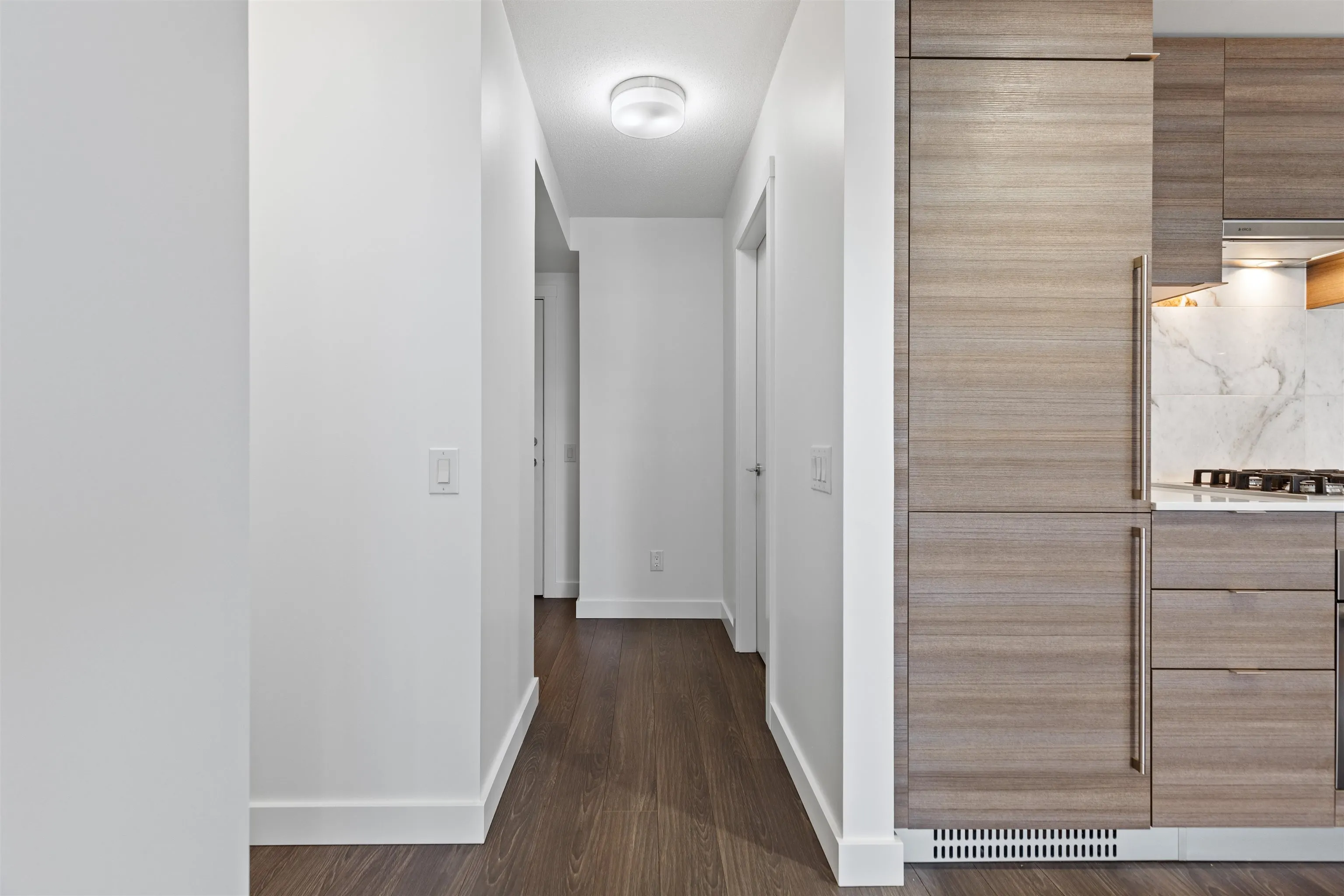 602 Como Lake Avenue #2501
