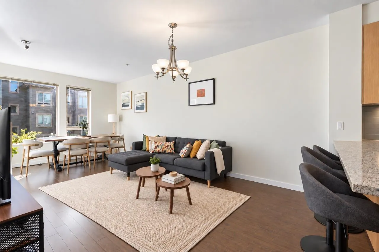 119 W 22nd Street Street #304