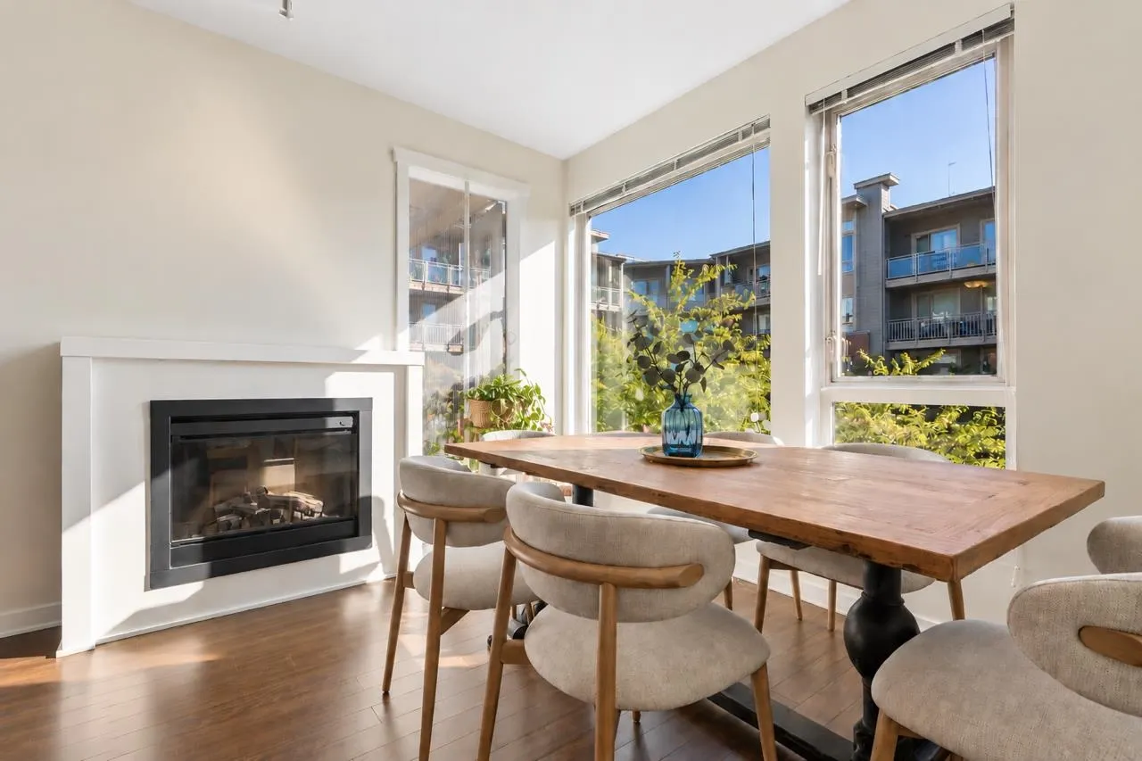 119 W 22nd Street Street #304