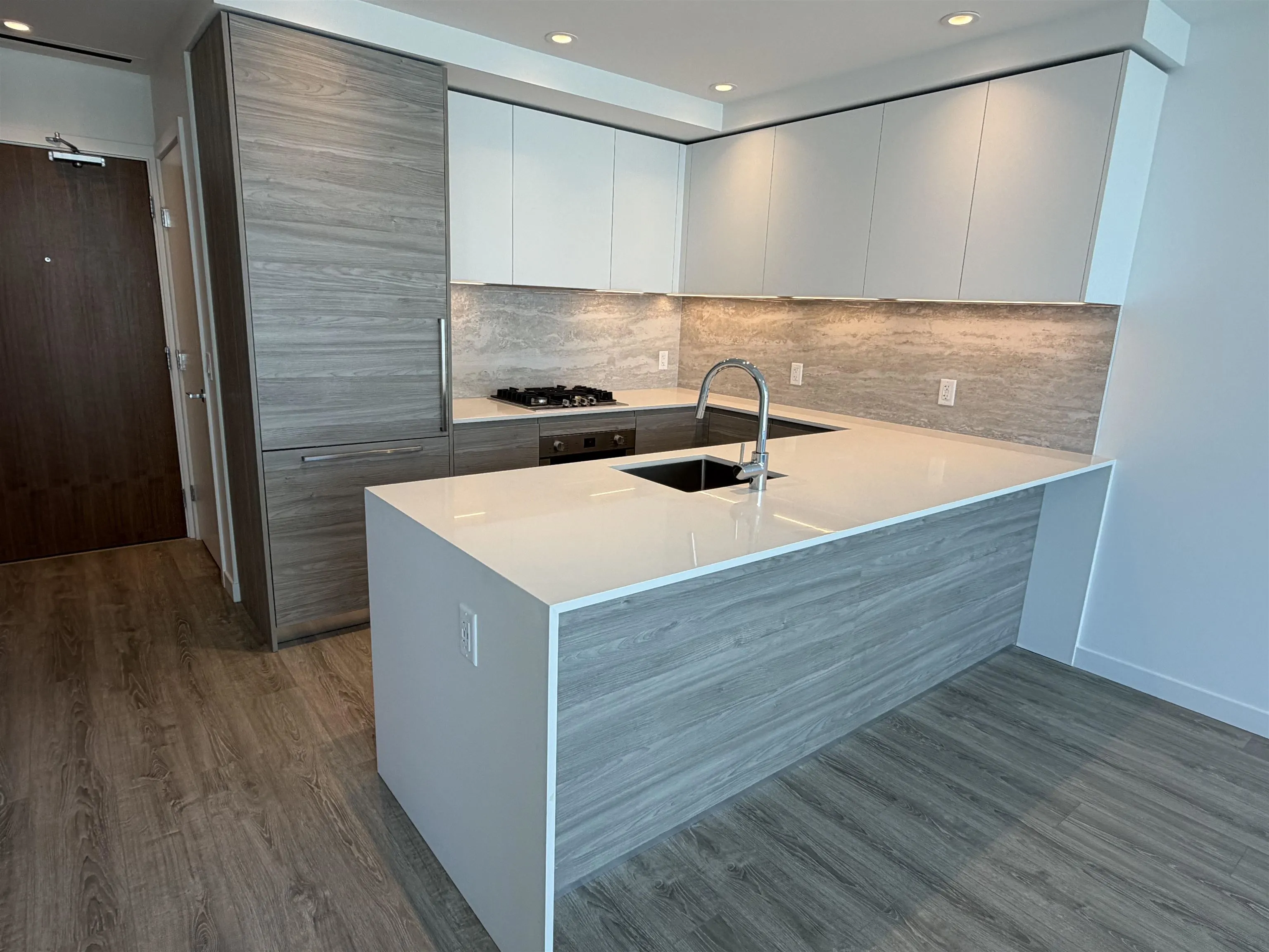 680 Quayside Drive #3005