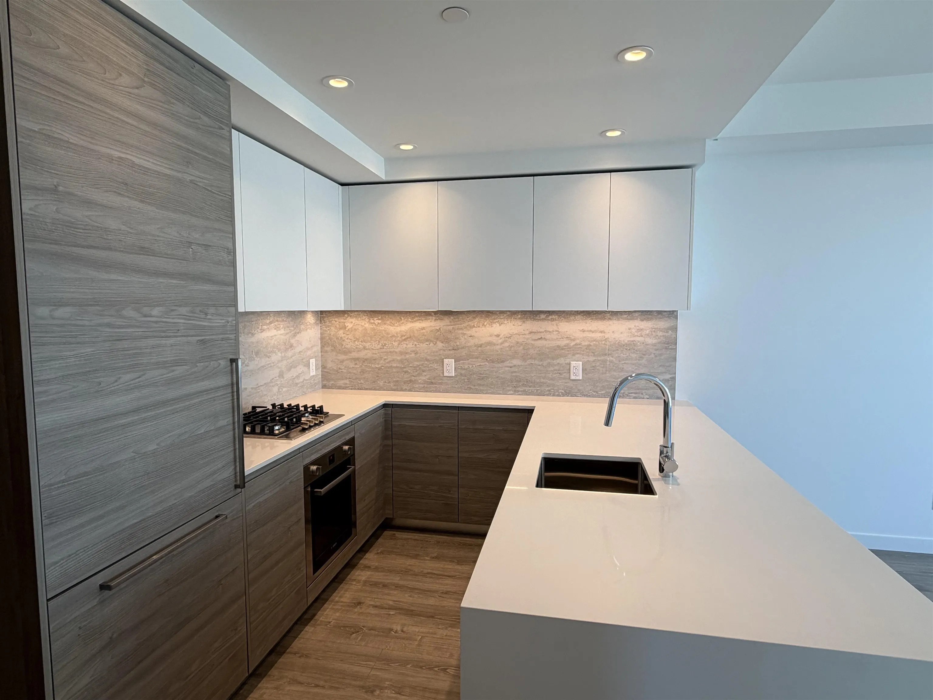 680 Quayside Drive #3005