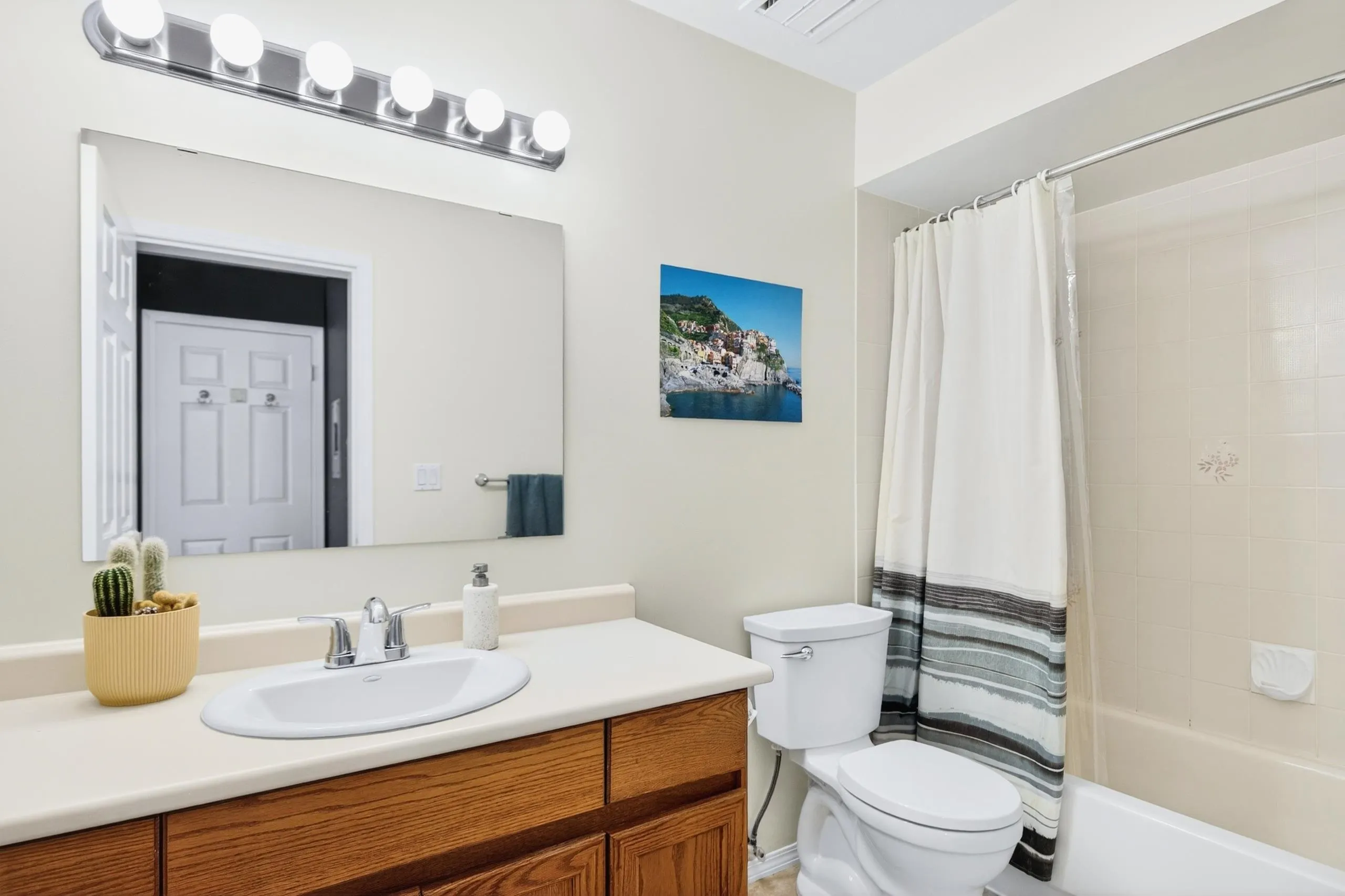 5661 Ladner Trunk Road #19