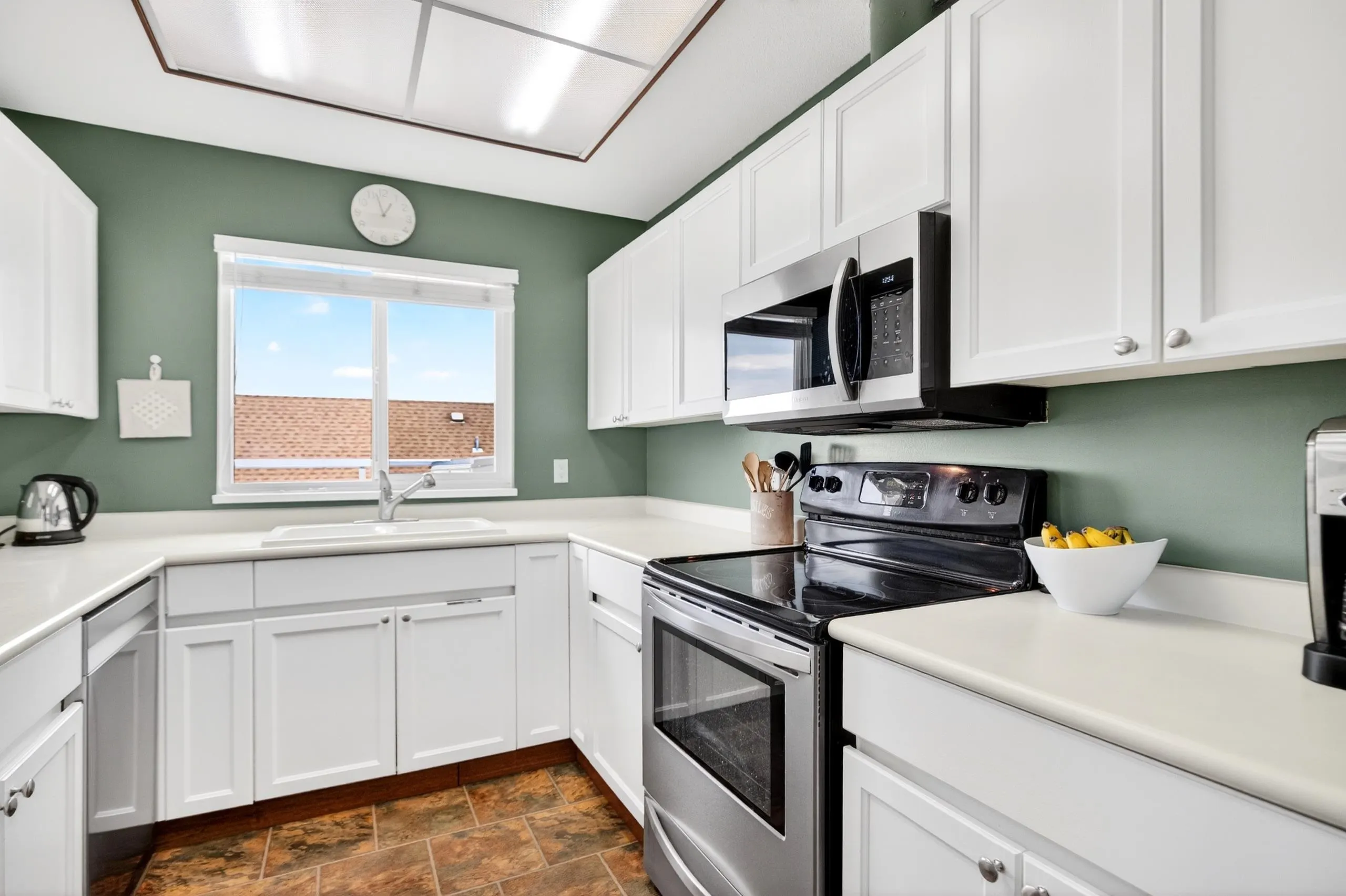 5661 Ladner Trunk Road #19