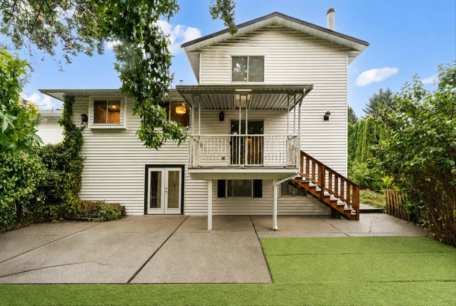 2833 Gardner Place