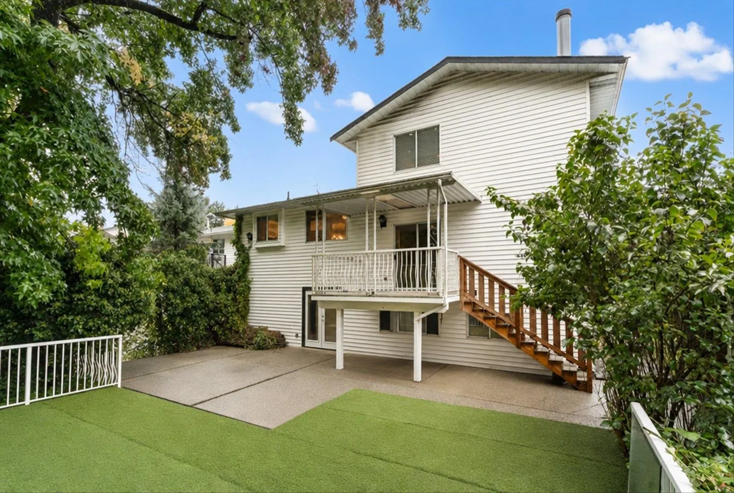 2833 Gardner Place